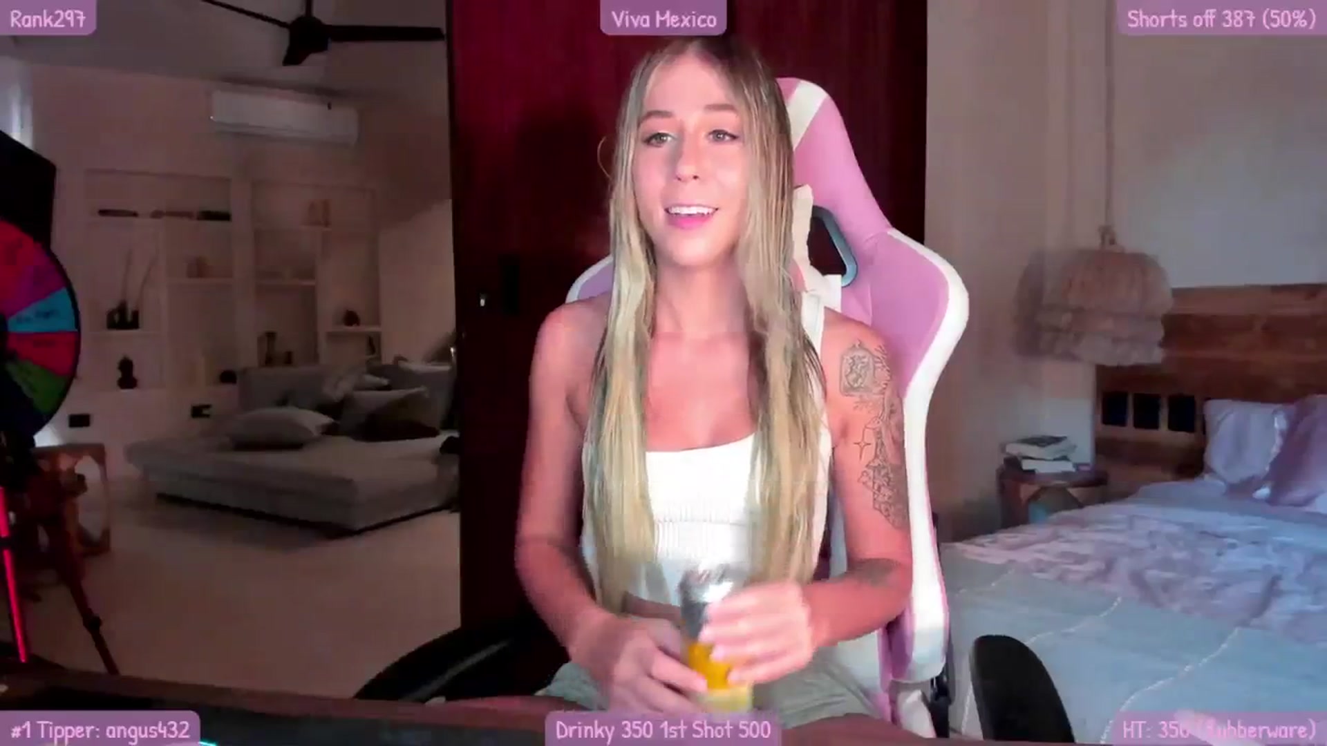 Gallery image thumbnail from Mochi's myfreecams stream on, 09/16/2023, 22:38 image 15 of 20