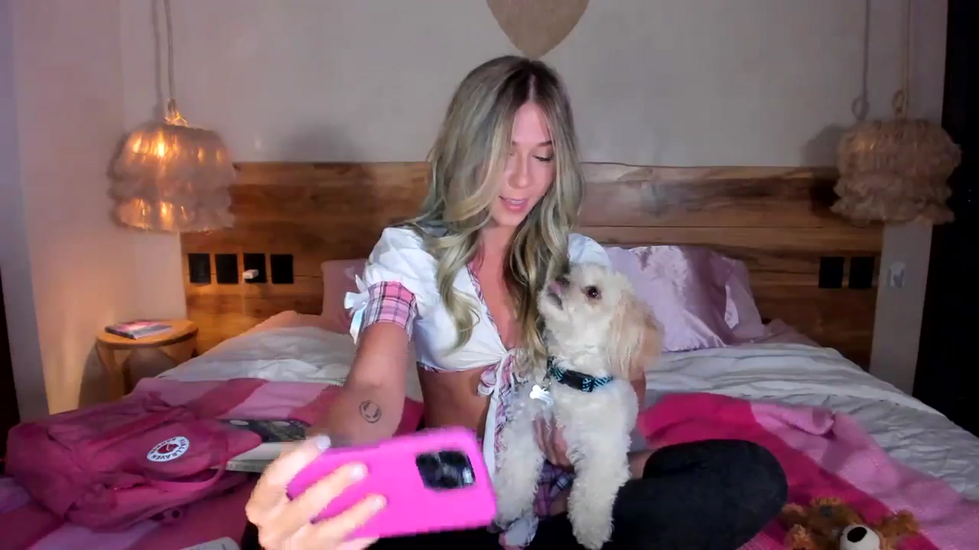 Gallery image thumbnail from Mochi's myfreecams stream on, 10/07/2023, 01:33 image 13 of 20