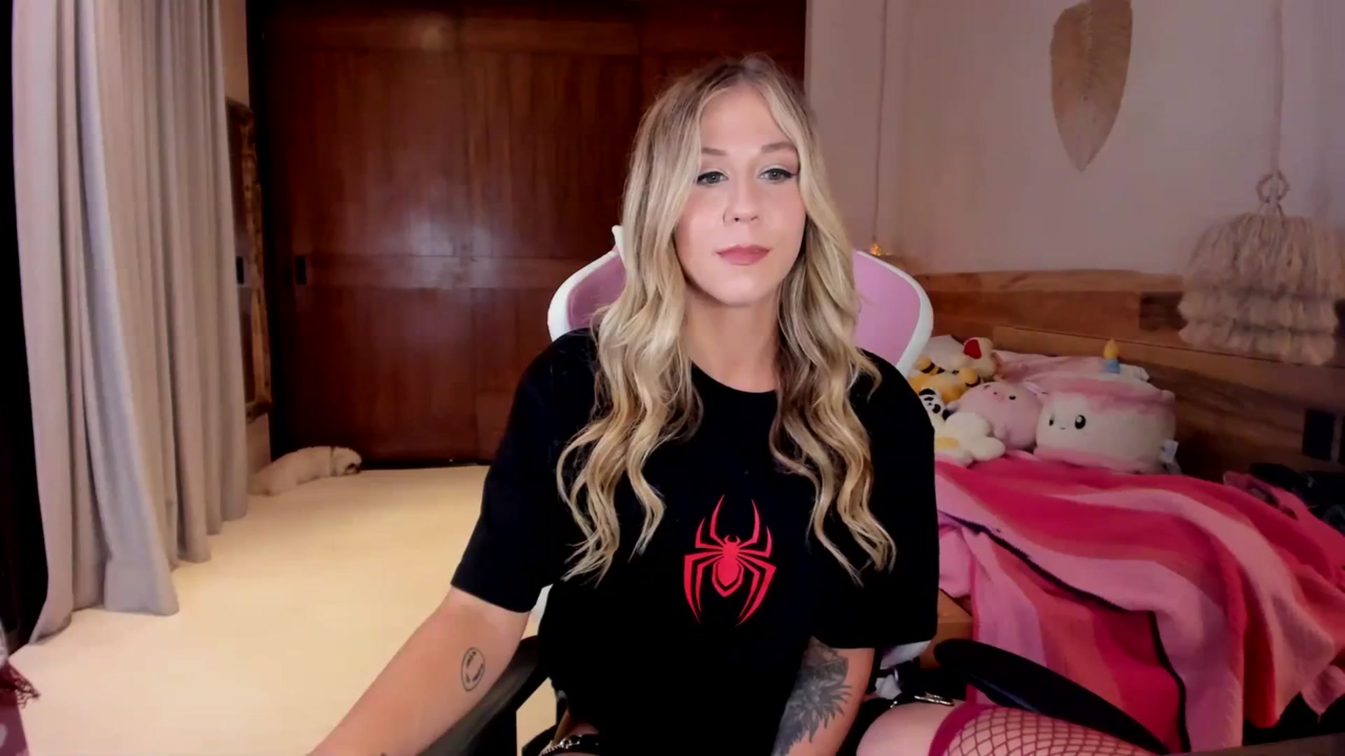 Gallery image thumbnail from Mochi's myfreecams stream on, 11/30/2023, 02:31 image 16 of 20