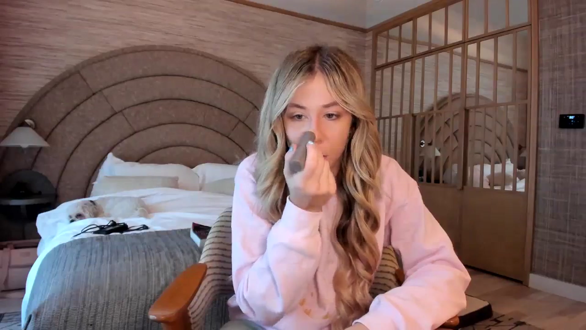 Gallery image thumbnail from Mochi's myfreecams stream on, 01/02/2024, 19:49 image 16 of 20