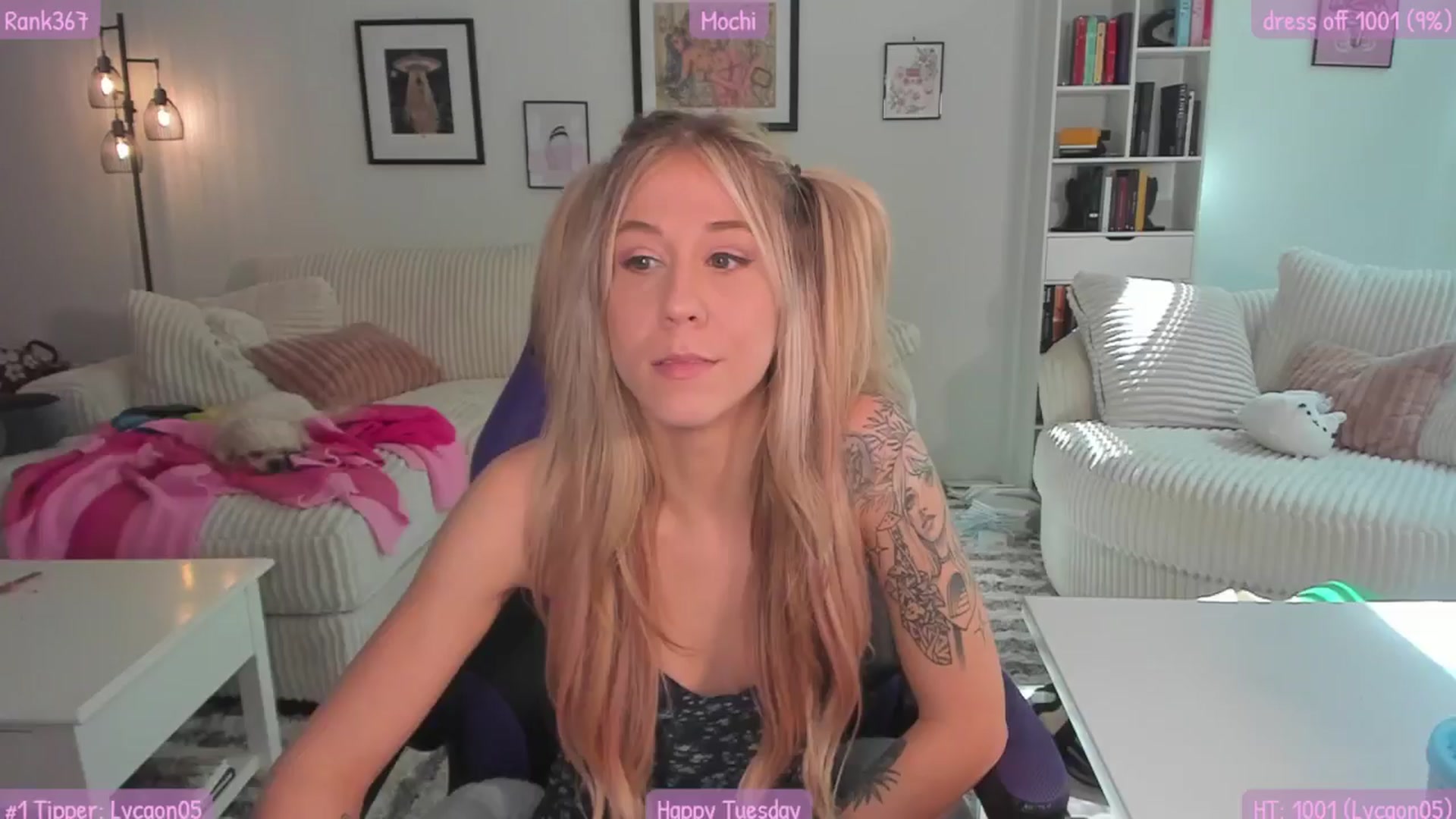 Gallery image thumbnail from Mochi's myfreecams stream on, 05/21/2024, 23:58 image 11 of 20