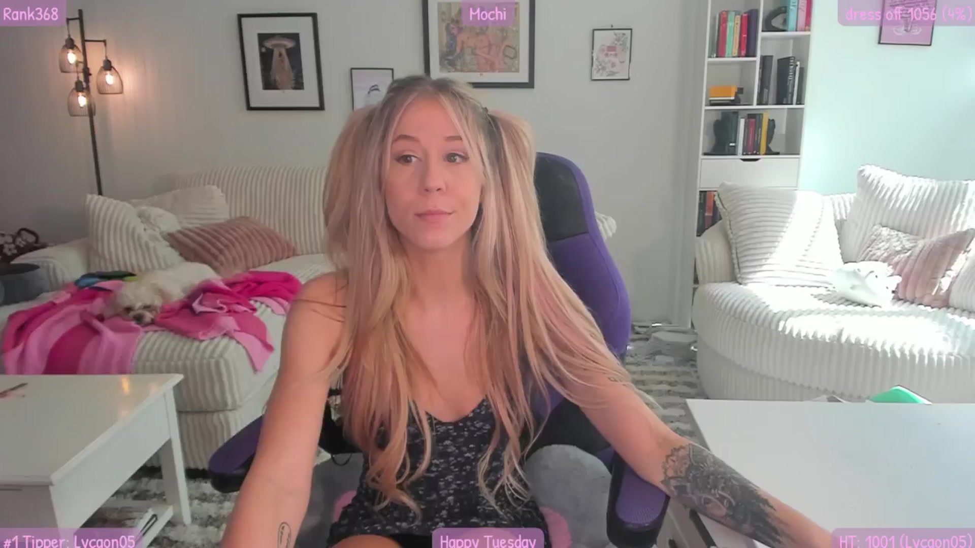 Gallery image thumbnail from Mochi's myfreecams stream on, 05/21/2024, 23:58 image 8 of 20
