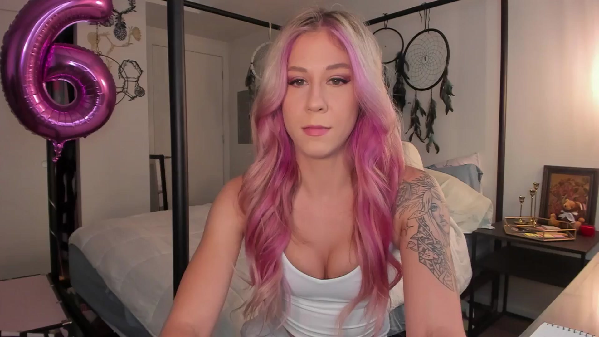 Gallery image thumbnail from Mochi's myfreecams stream on, 07/02/2024, 01:21 image 1 of 20