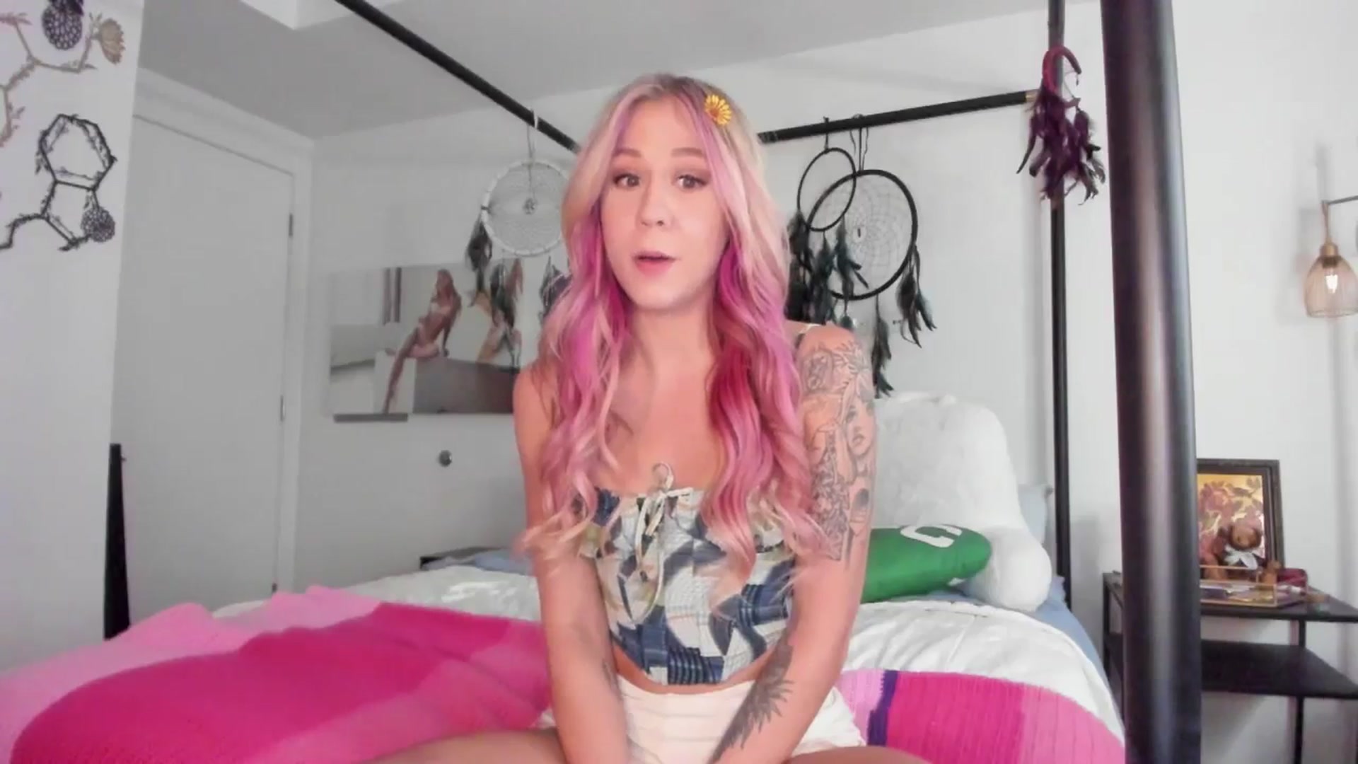 Gallery image thumbnail from Mochi's myfreecams stream on, 07/11/2024, 07:20 image 6 of 20