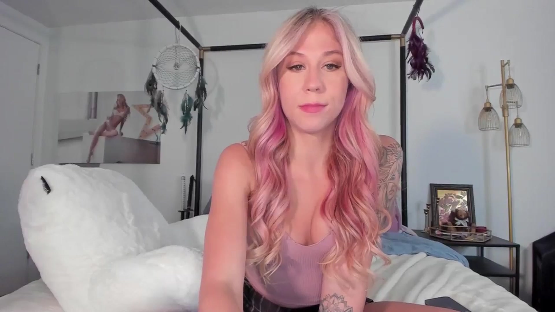 Gallery image thumbnail from Mochi's myfreecams stream on, 07/16/2024, 04:57 image 18 of 20