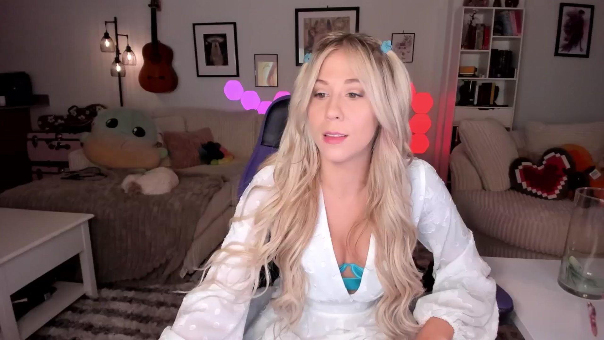 Gallery image thumbnail from Mochi's myfreecams stream on, 08/01/2024, 05:02 image 16 of 20