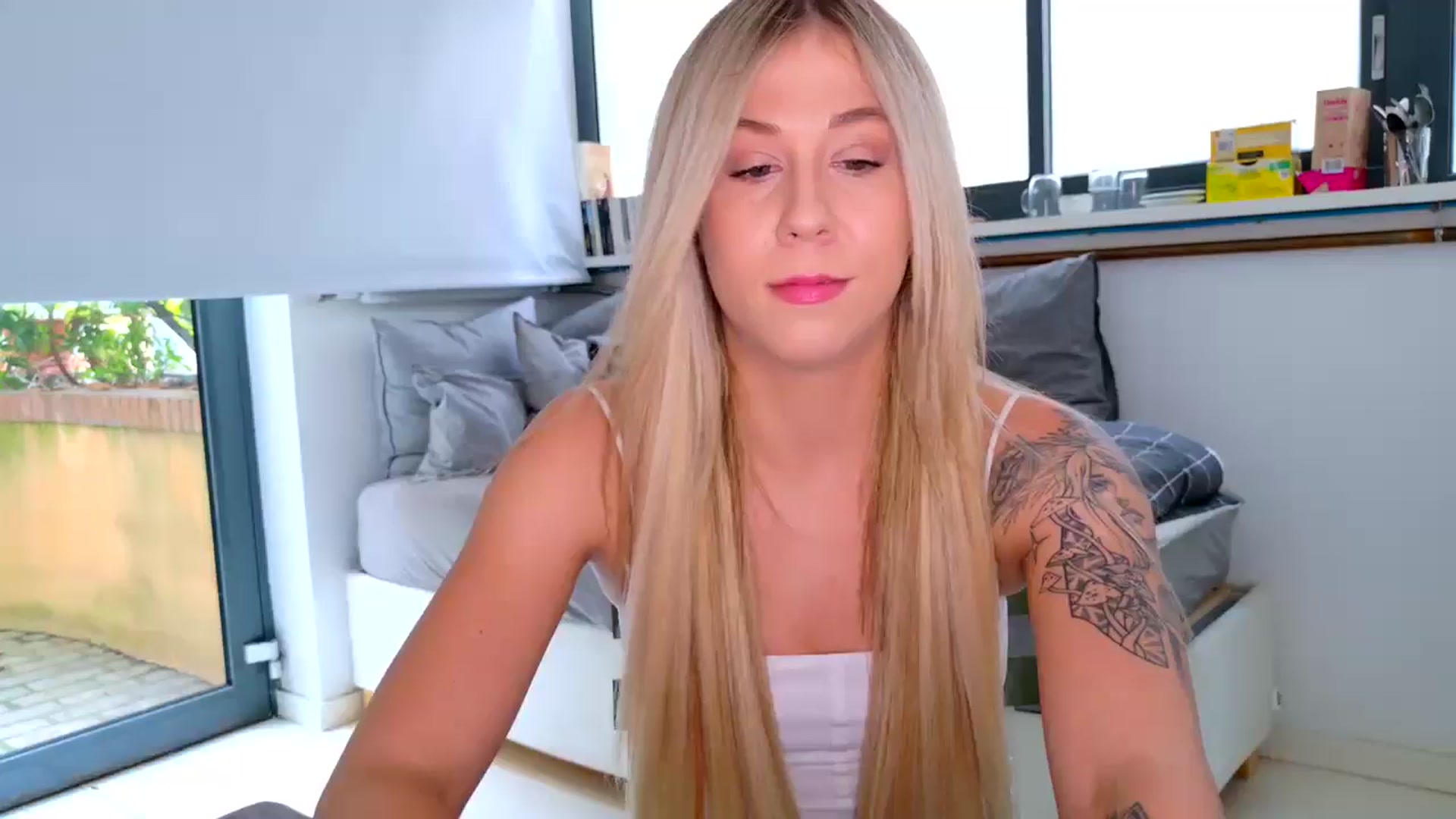 Gallery image thumbnail from Mochi's myfreecams stream on, 09/03/2024, 17:25 image 2 of 20