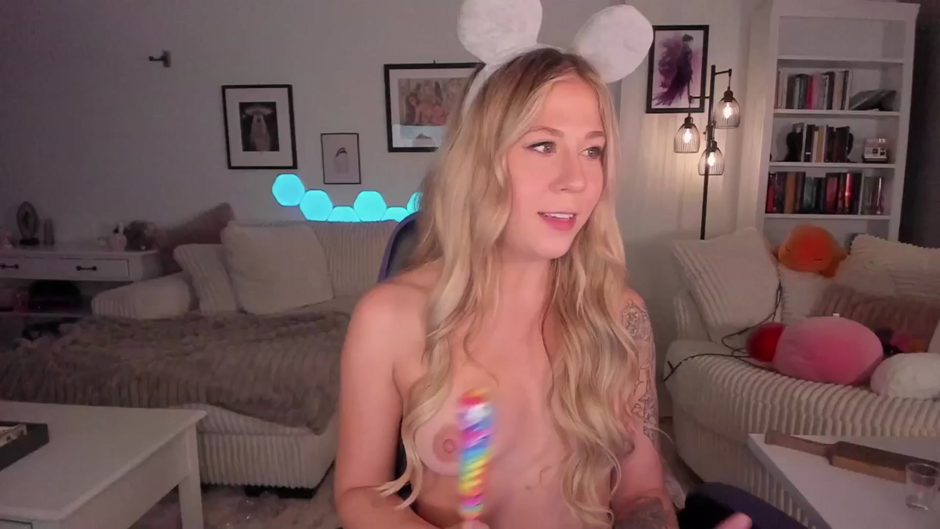 Gallery image thumbnail from Mochi's myfreecams stream on, 10/11/2024, 06:21 image 14 of 20
