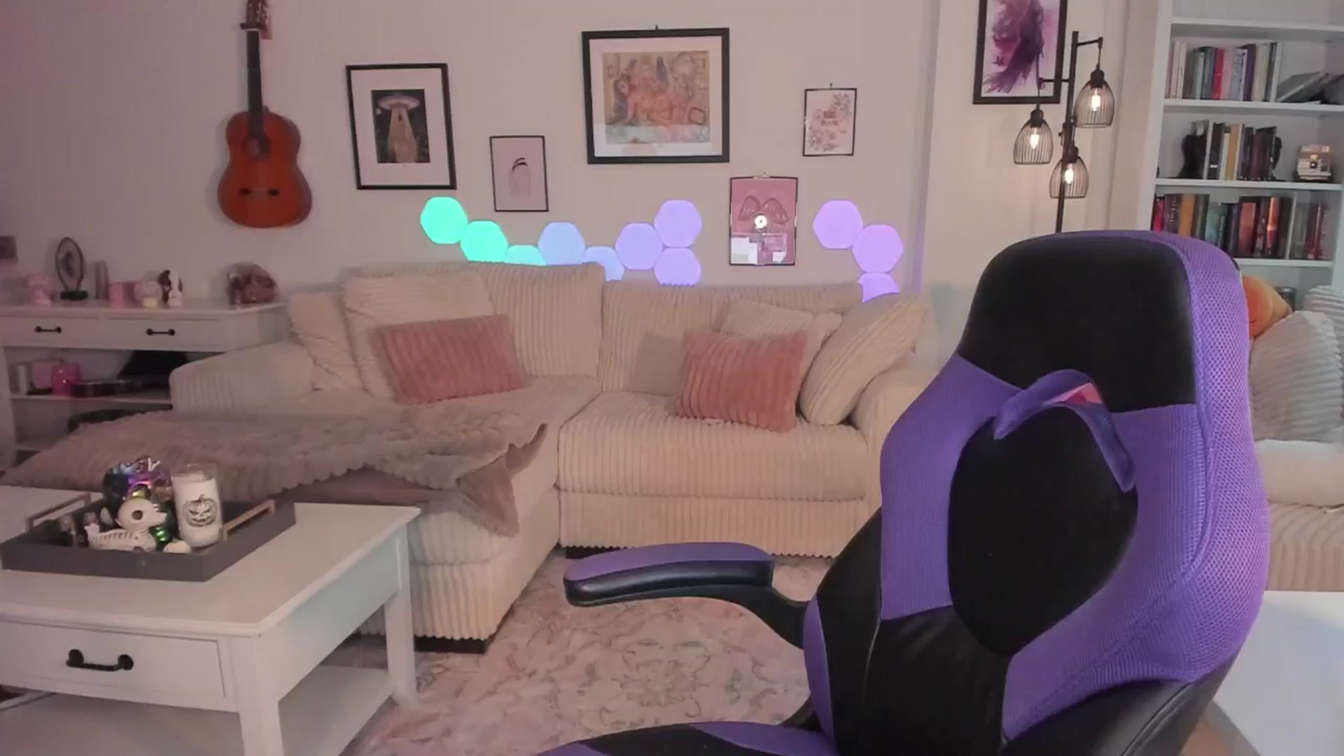 Gallery image thumbnail from Mochi's myfreecams stream on, 10/15/2024, 03:54 image 2 of 20