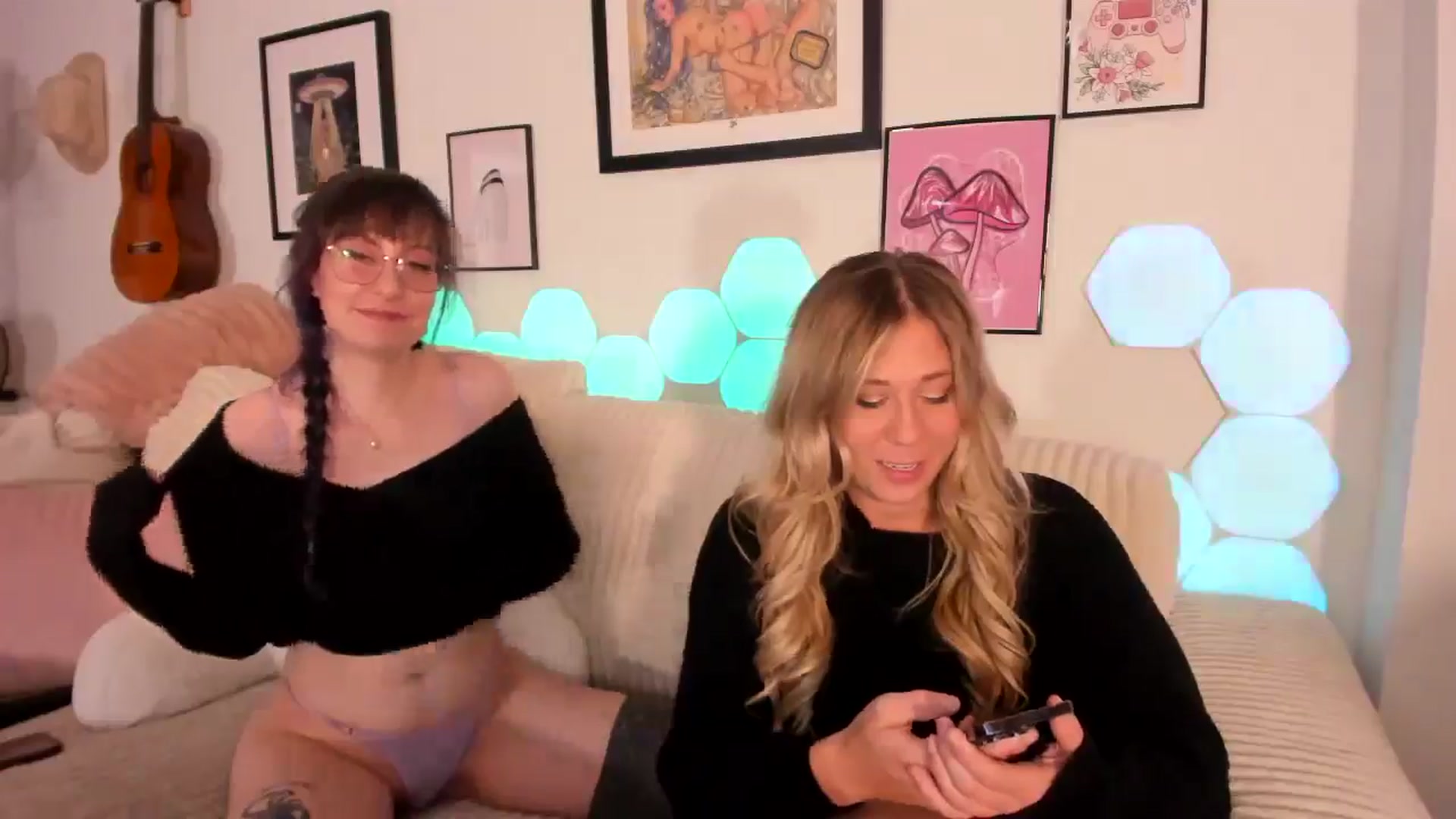 Gallery image thumbnail from Mochi's myfreecams stream on, 12/01/2024, 08:53 image 13 of 20
