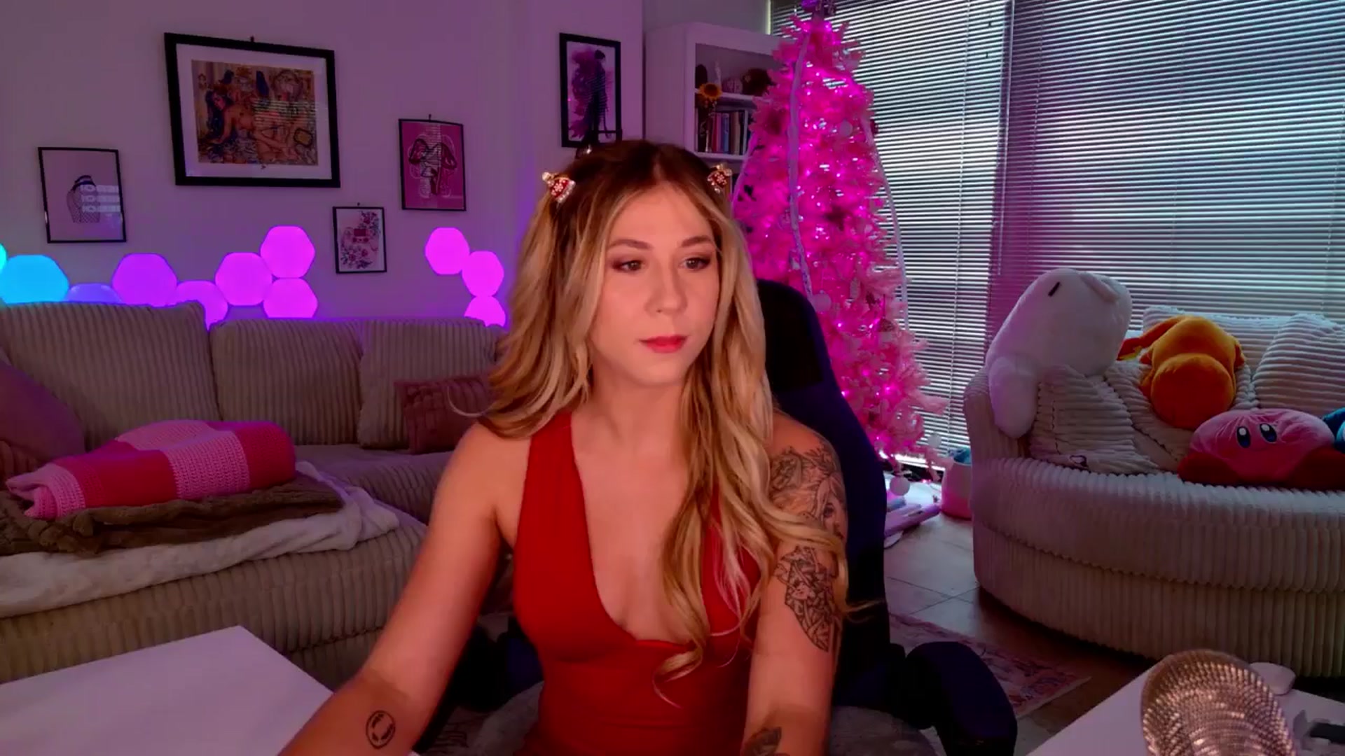 Gallery image thumbnail from Mochi's myfreecams stream on, 12/14/2024, 23:58 image 2 of 20