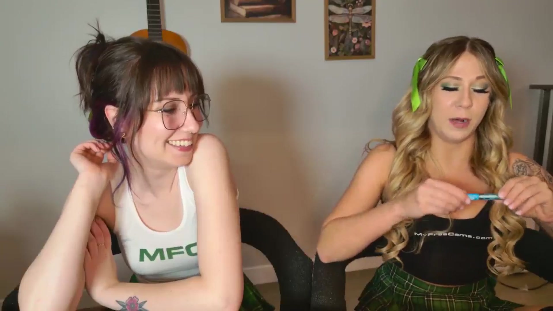 Gallery image thumbnail from Mochi's myfreecams stream on, 03/17/2025, 02:07 image 9 of 20