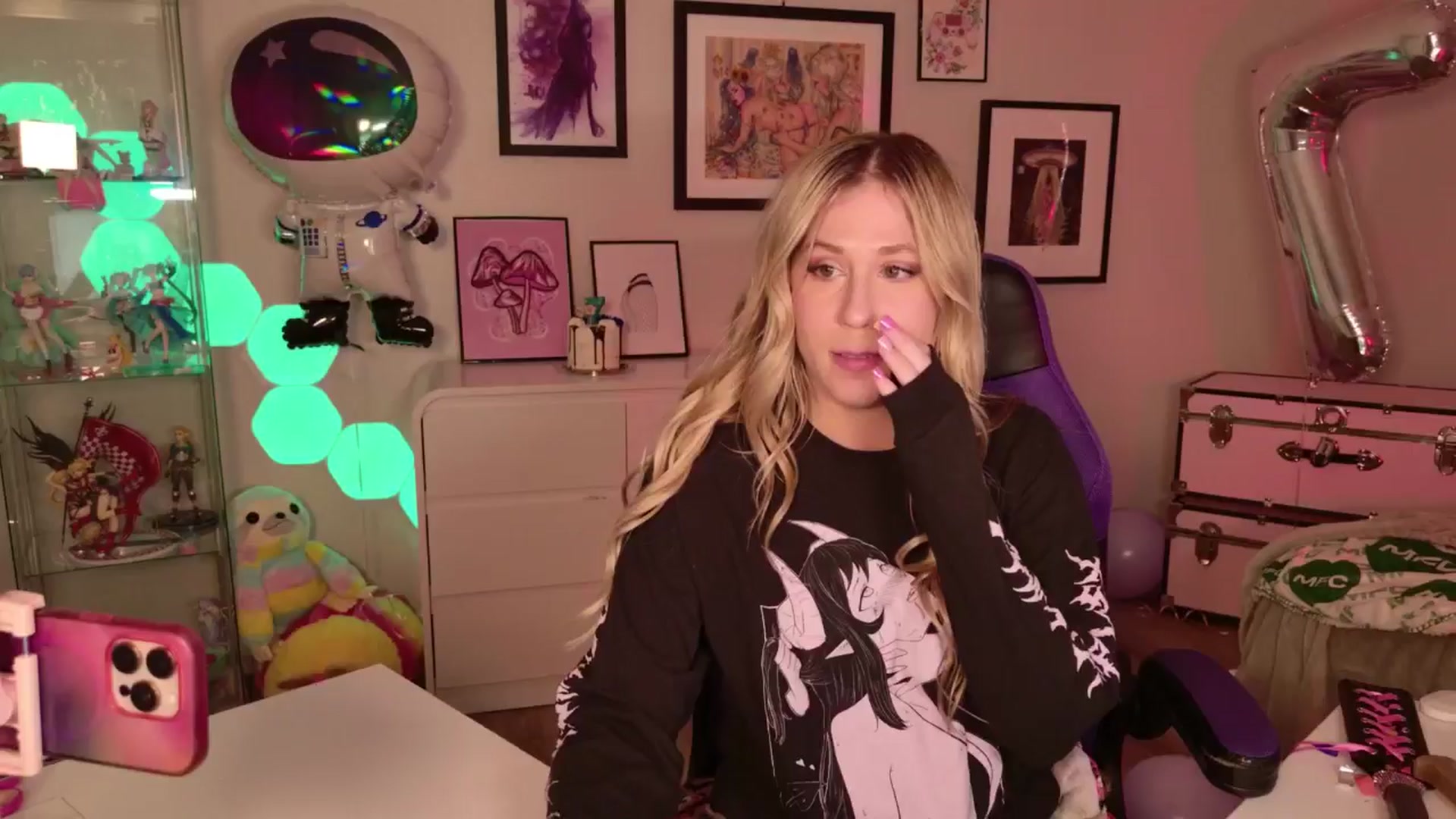 Gallery image thumbnail from Mochi's myfreecams stream on, 07/02/2025, 07:30 image 6 of 20