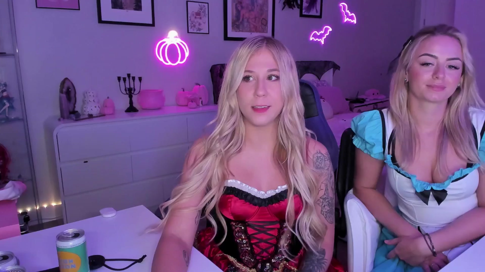 Gallery image thumbnail from Mochi's myfreecams stream on, 10/18/2025, 05:39 image 7 of 20