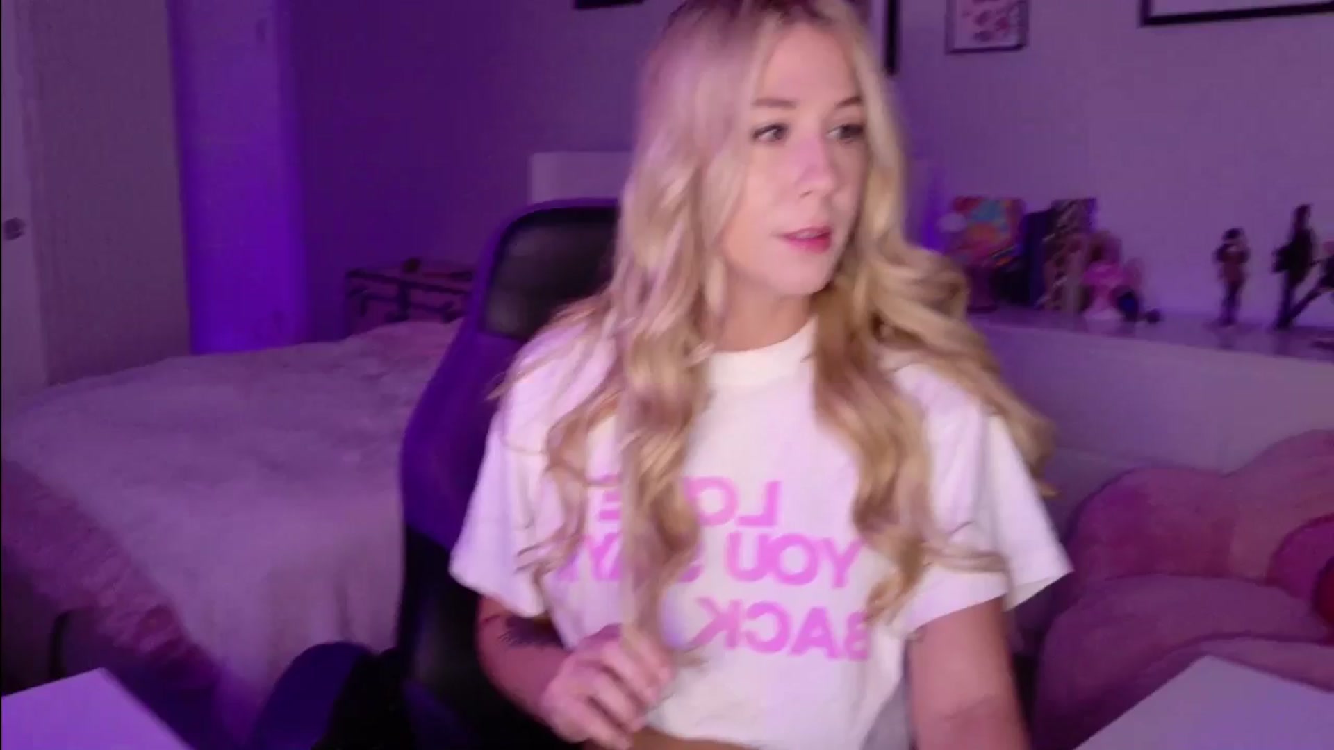 Gallery image thumbnail from Mochi's myfreecams stream on, 03/27/2026, 02:47 image 13 of 20