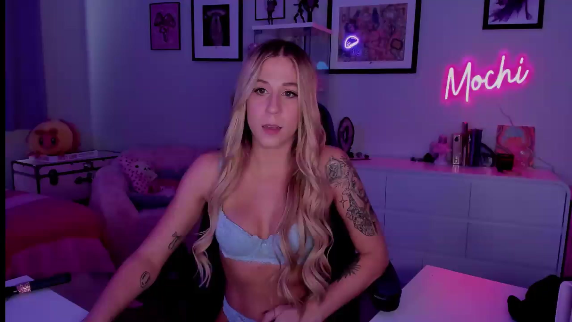 Gallery image thumbnail from Mochi's myfreecams stream on, 06/01/2026, 03:19 image 7 of 20