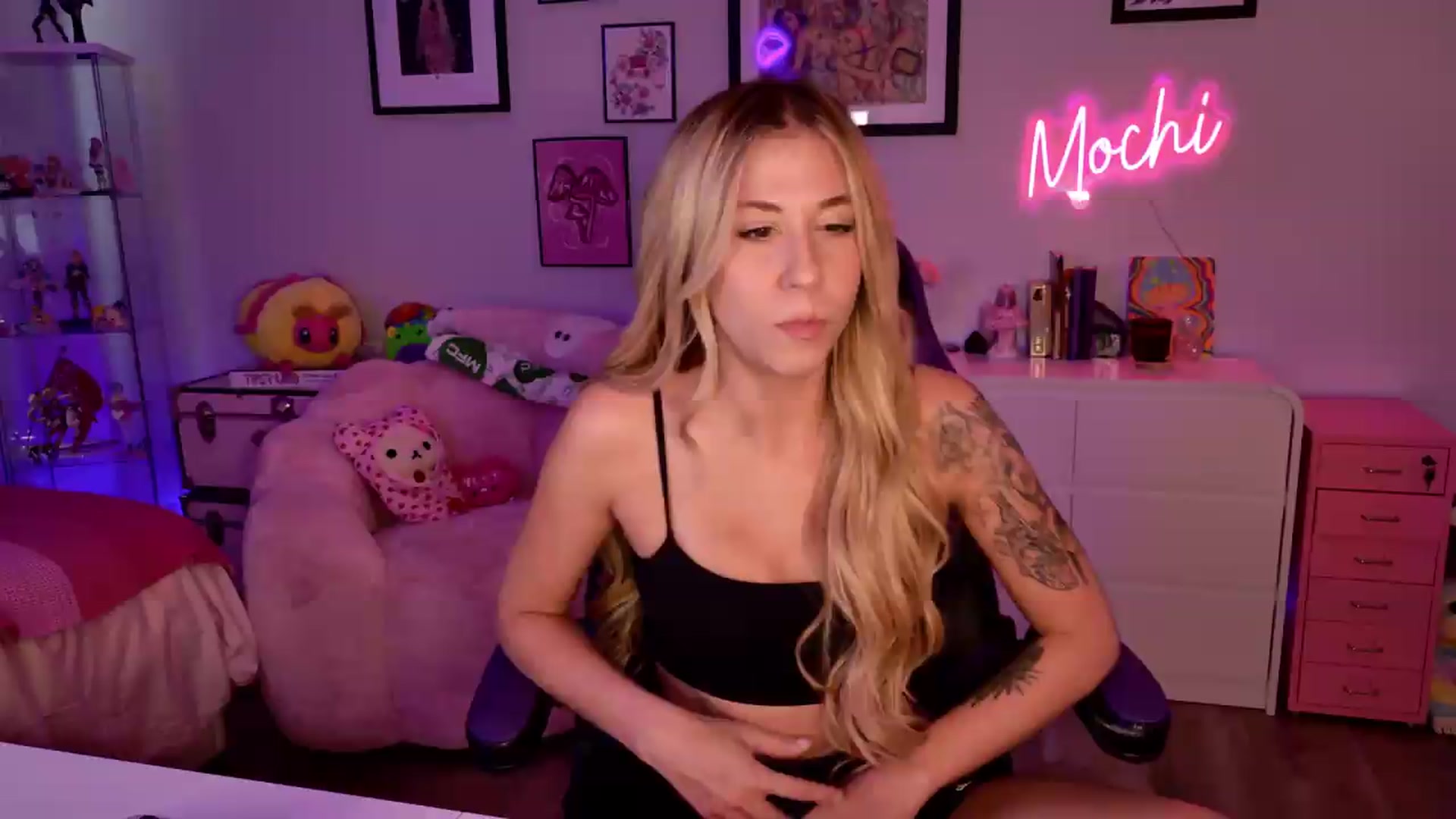 Gallery image thumbnail from Mochi's myfreecams stream on, 06/25/2026, 20:58 image 20 of 20