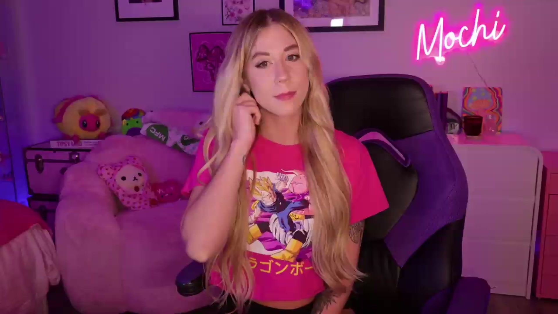 Gallery image thumbnail from Mochi's myfreecams stream on, 06/28/2026, 07:06 image 3 of 20
