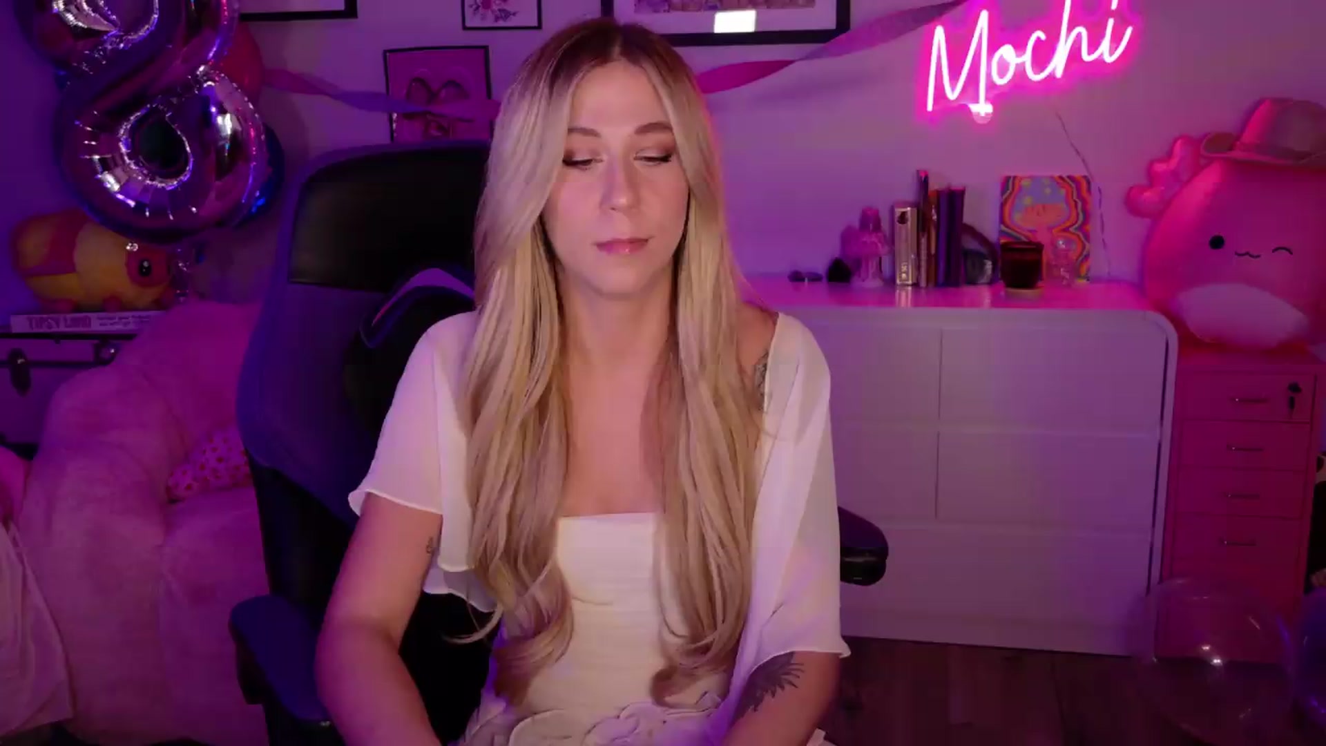 Gallery image thumbnail from Mochi's myfreecams stream on, 07/01/2026, 10:30 image 11 of 20