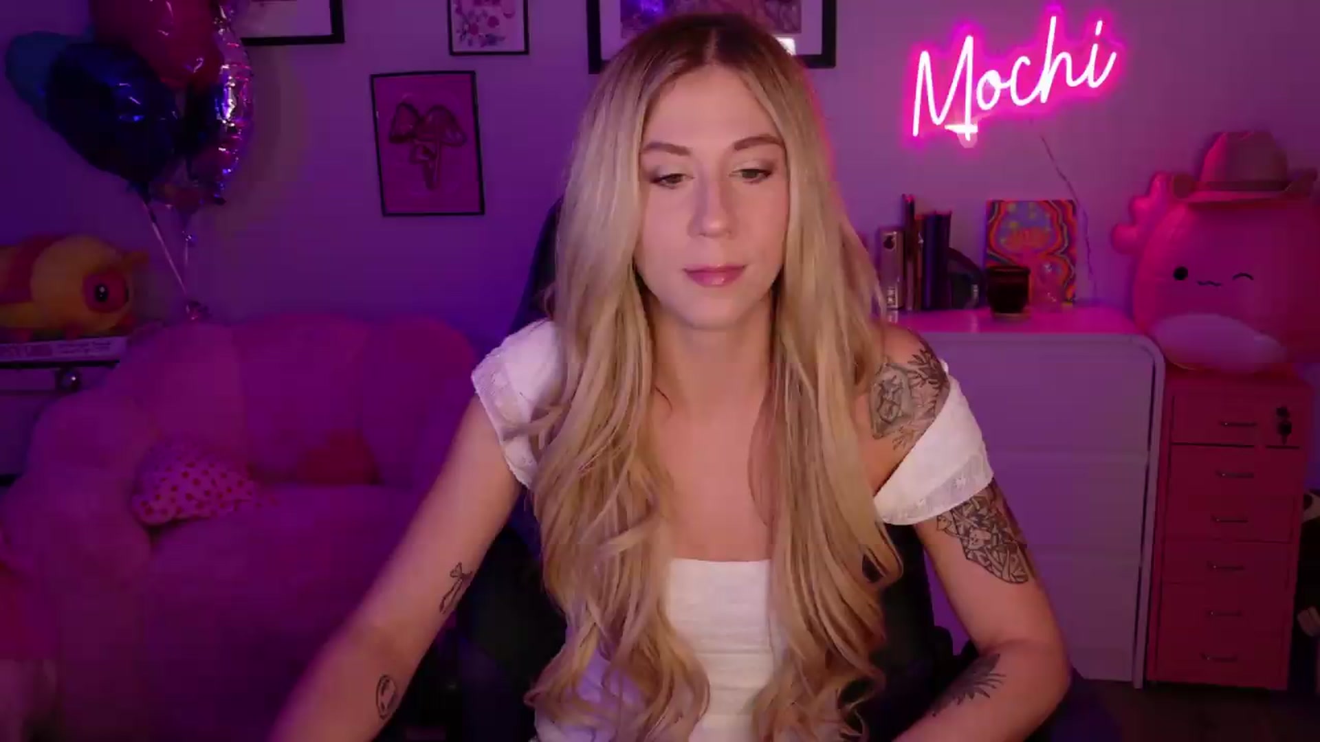 Gallery image thumbnail from Mochi's myfreecams stream on, 07/03/2026, 22:39 image 12 of 20