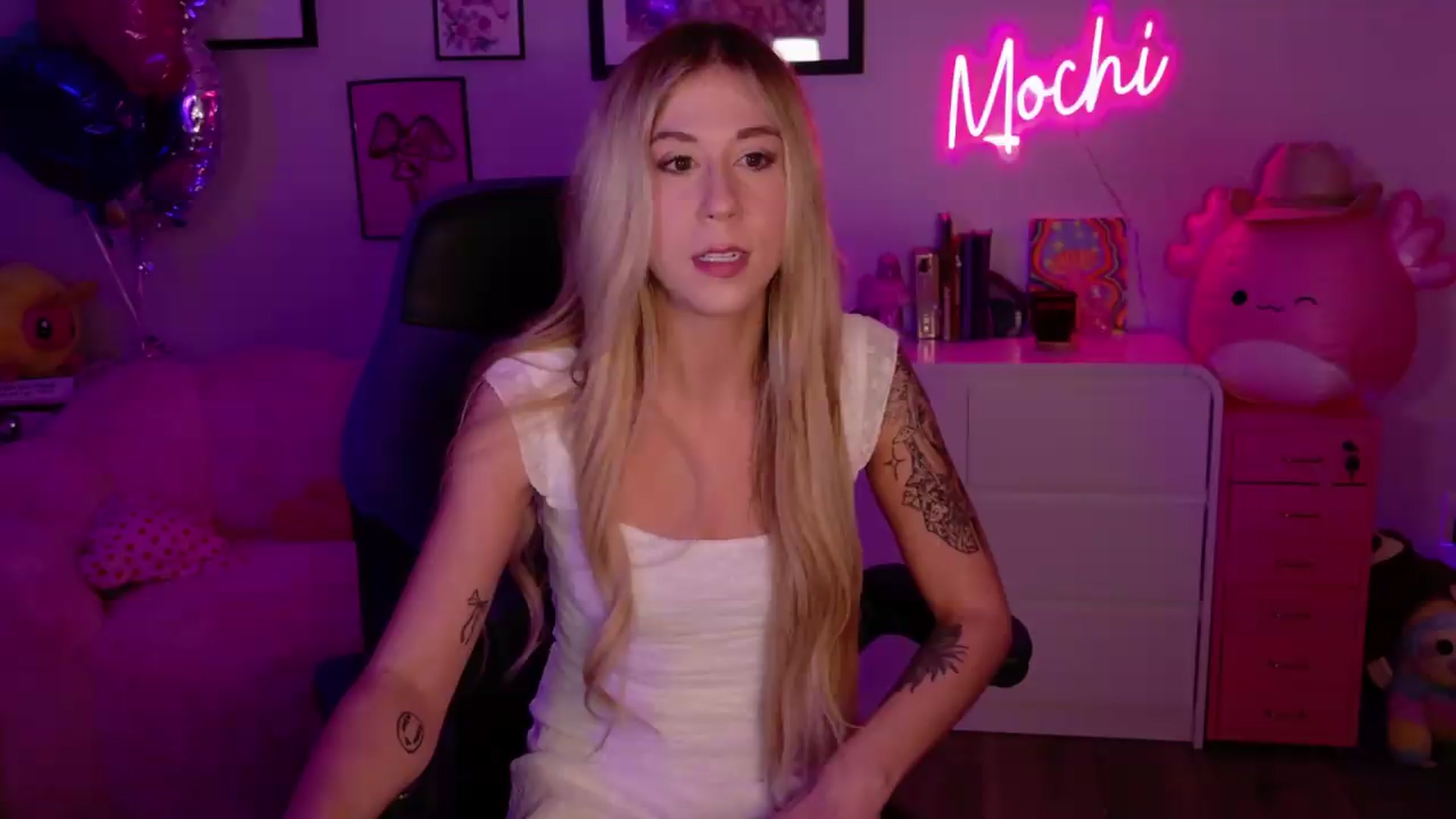 Gallery image thumbnail from Mochi's myfreecams stream on, 07/04/2026, 24:02 image 11 of 20