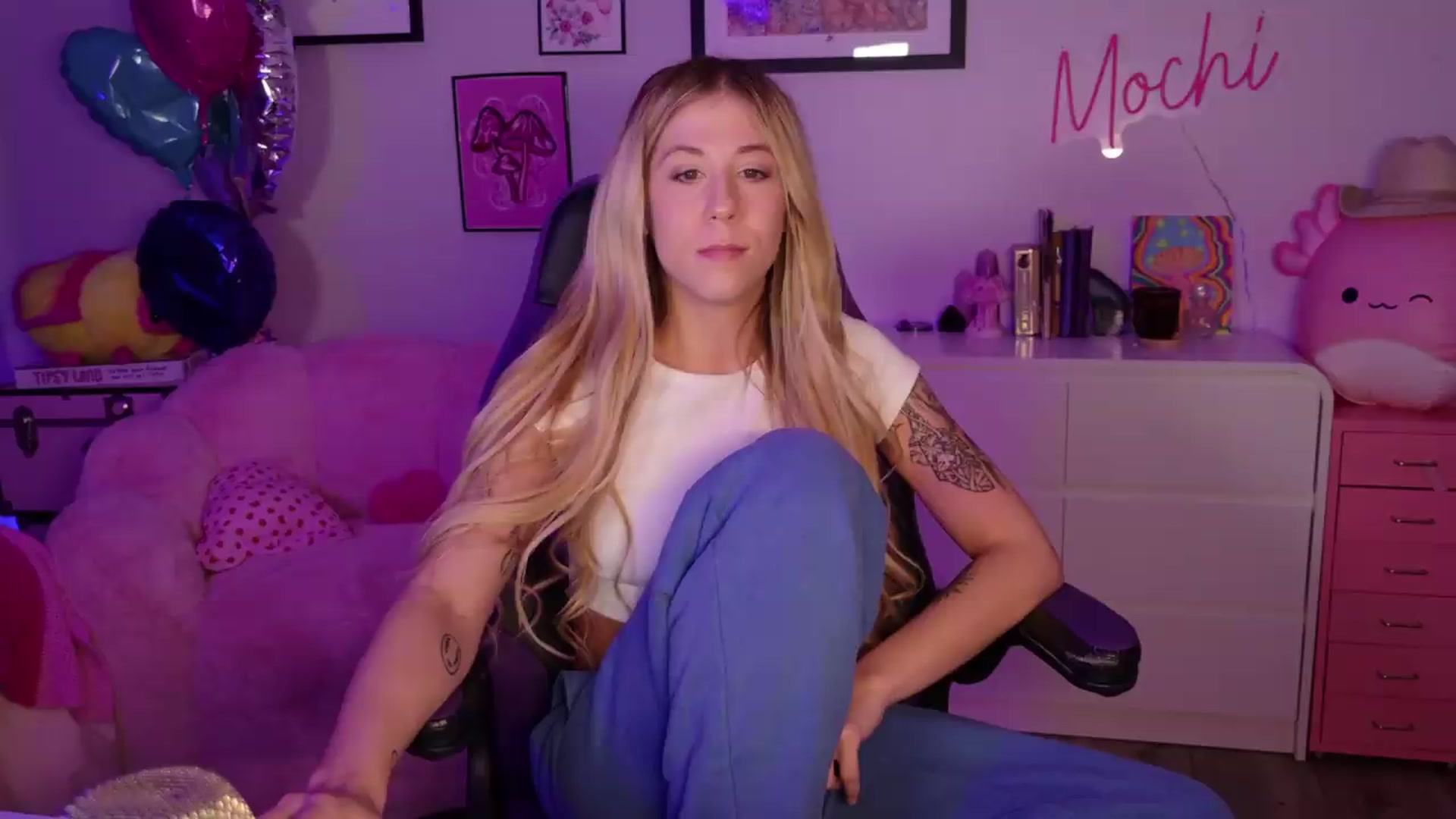 Gallery image thumbnail from Mochi's myfreecams stream on, 07/07/2026, 05:23 image 5 of 20