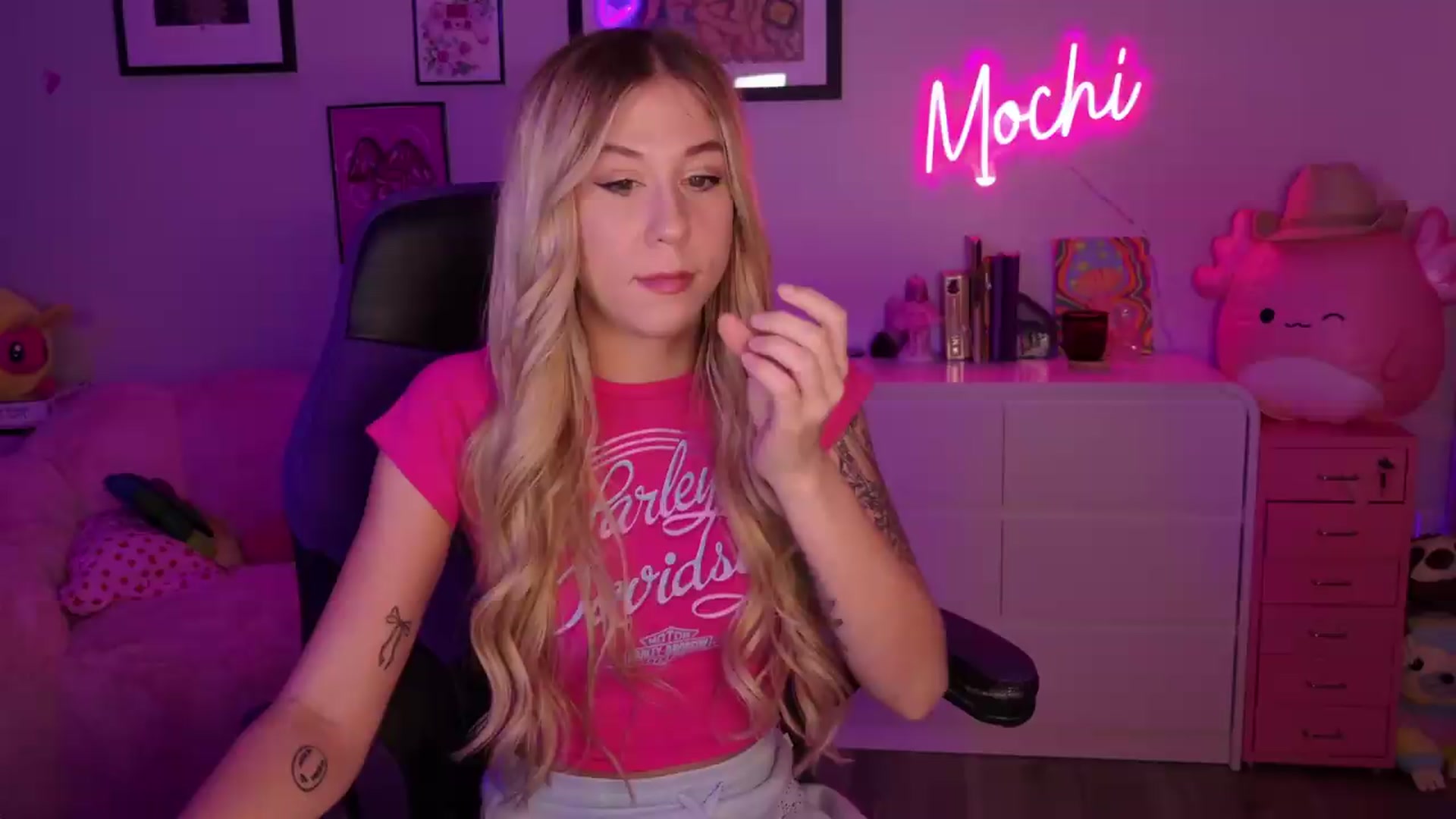 Gallery image thumbnail from Mochi's myfreecams stream on, 07/09/2026, 05:47 image 5 of 20