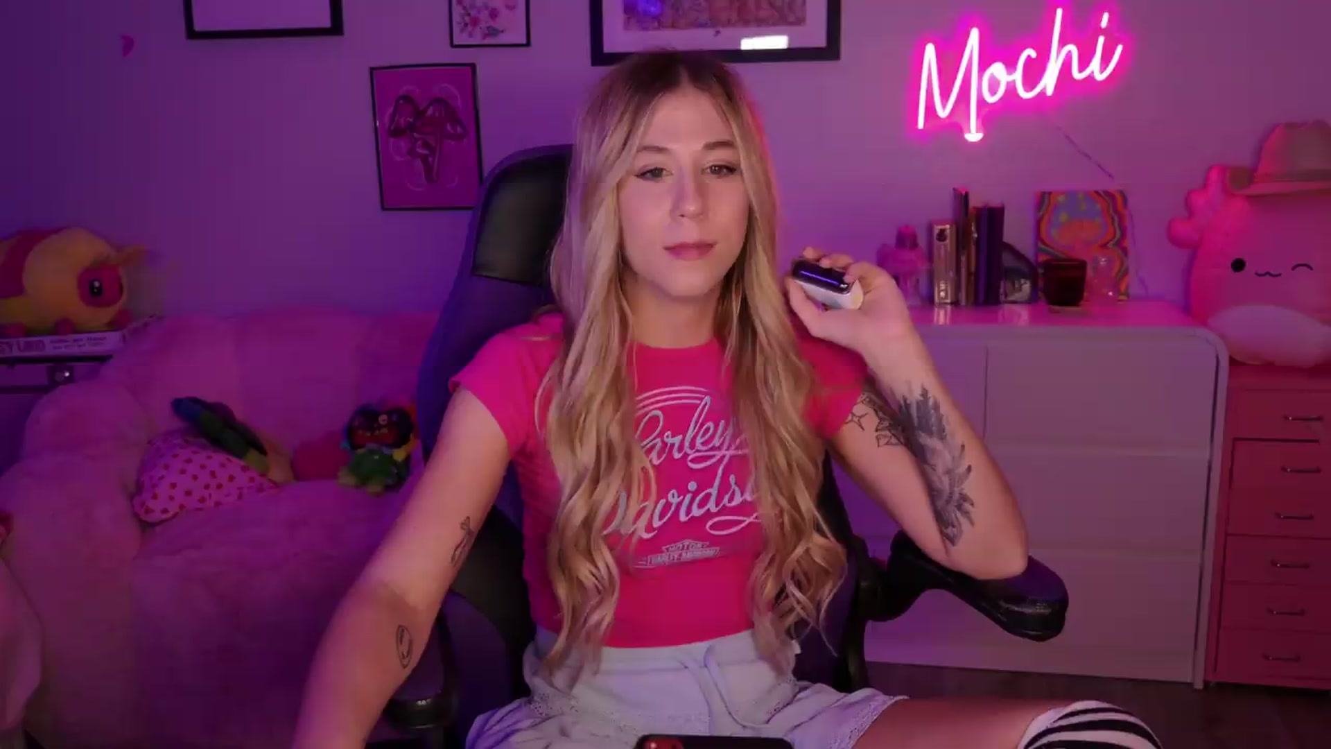 Gallery image thumbnail from Mochi's myfreecams stream on, 07/09/2026, 05:47 image 12 of 20