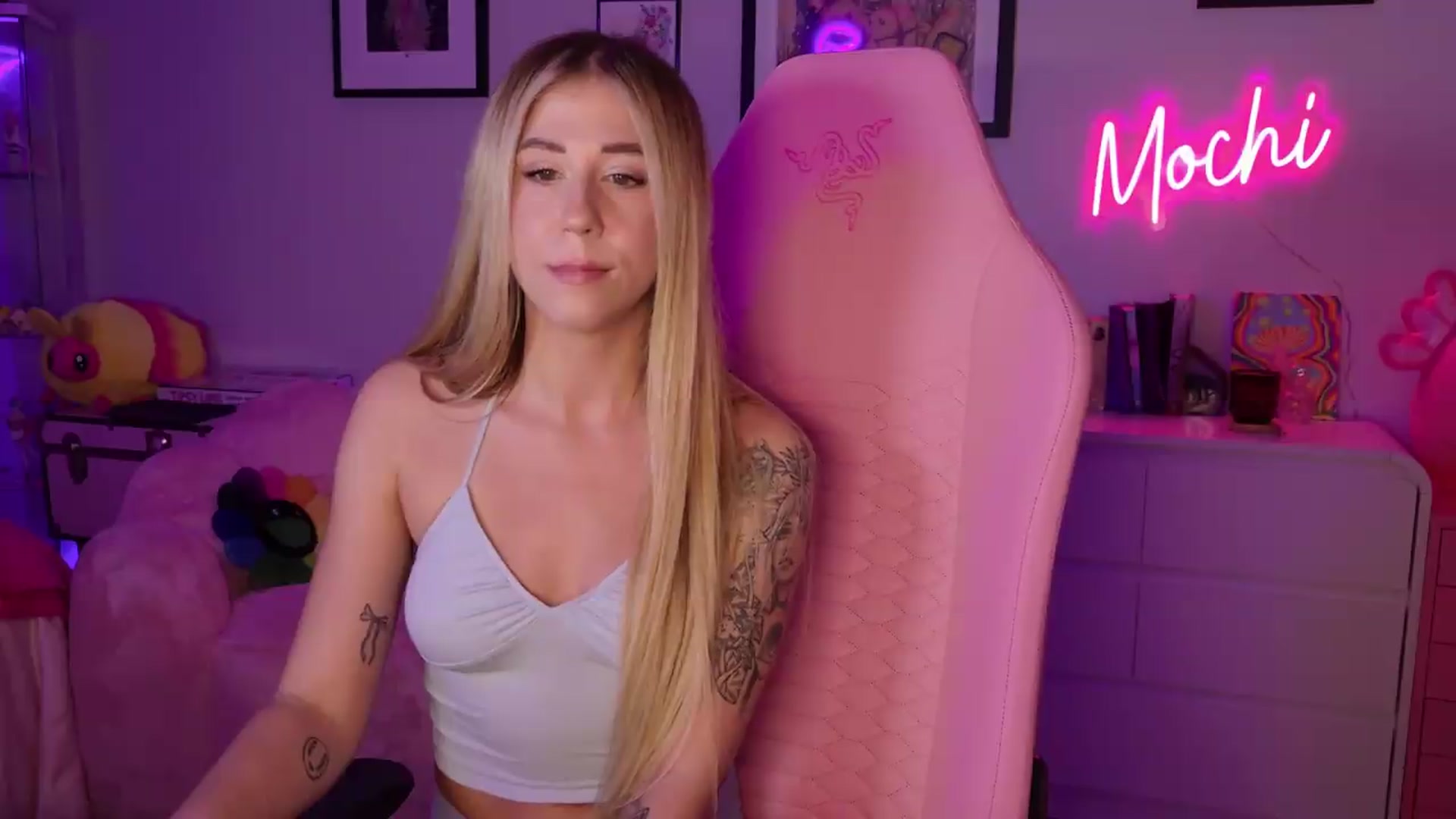 Gallery image thumbnail from Mochi's myfreecams stream on, 09/04/2026, 03:38 image 10 of 20