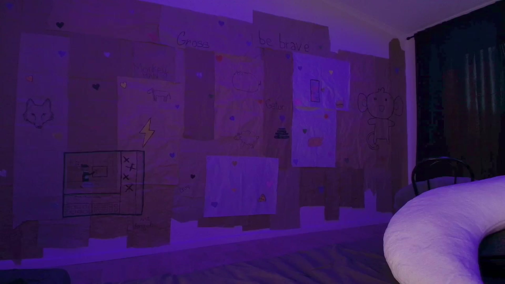 Gallery image thumbnail from Model's myfreecams stream on, 08/22/2025, 05:51 image 15 of 20