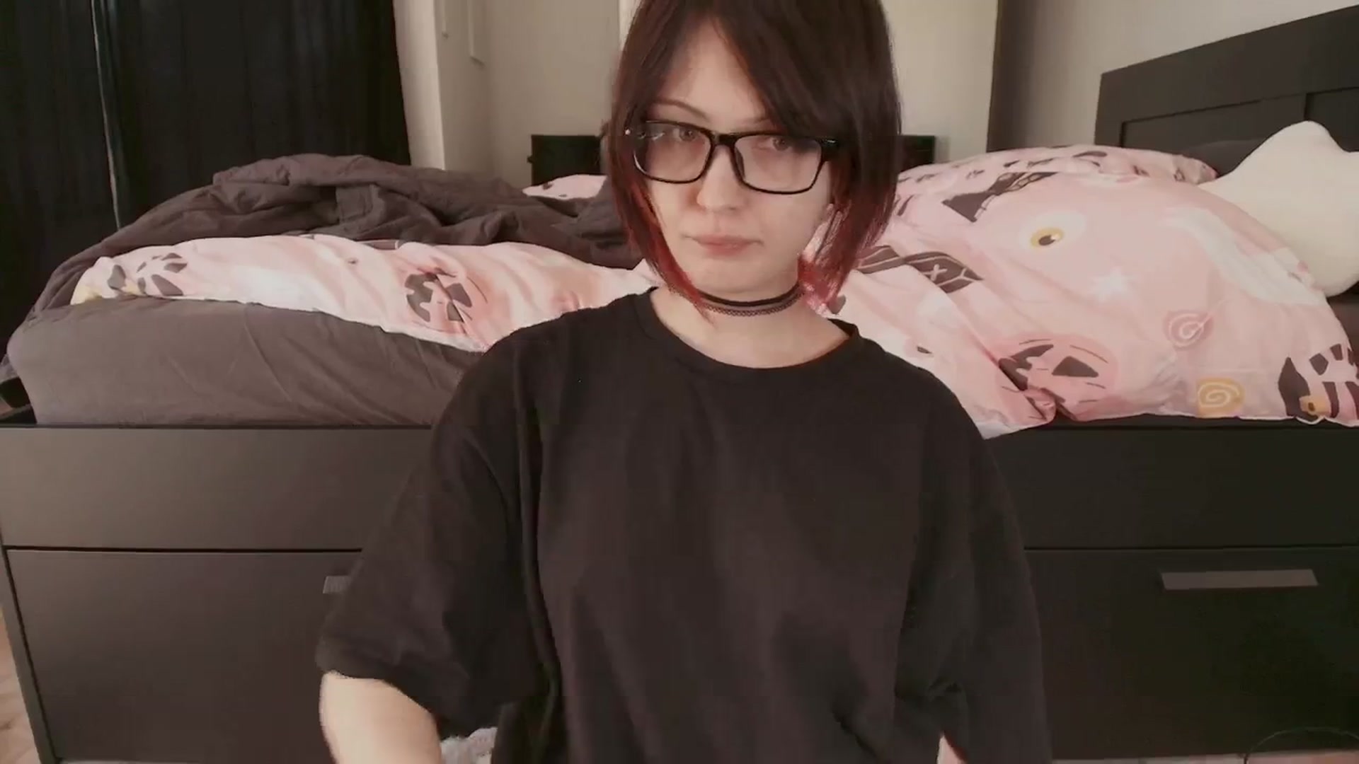Gallery image thumbnail from Model's myfreecams stream on, 09/19/2025, 05:10 image 13 of 20