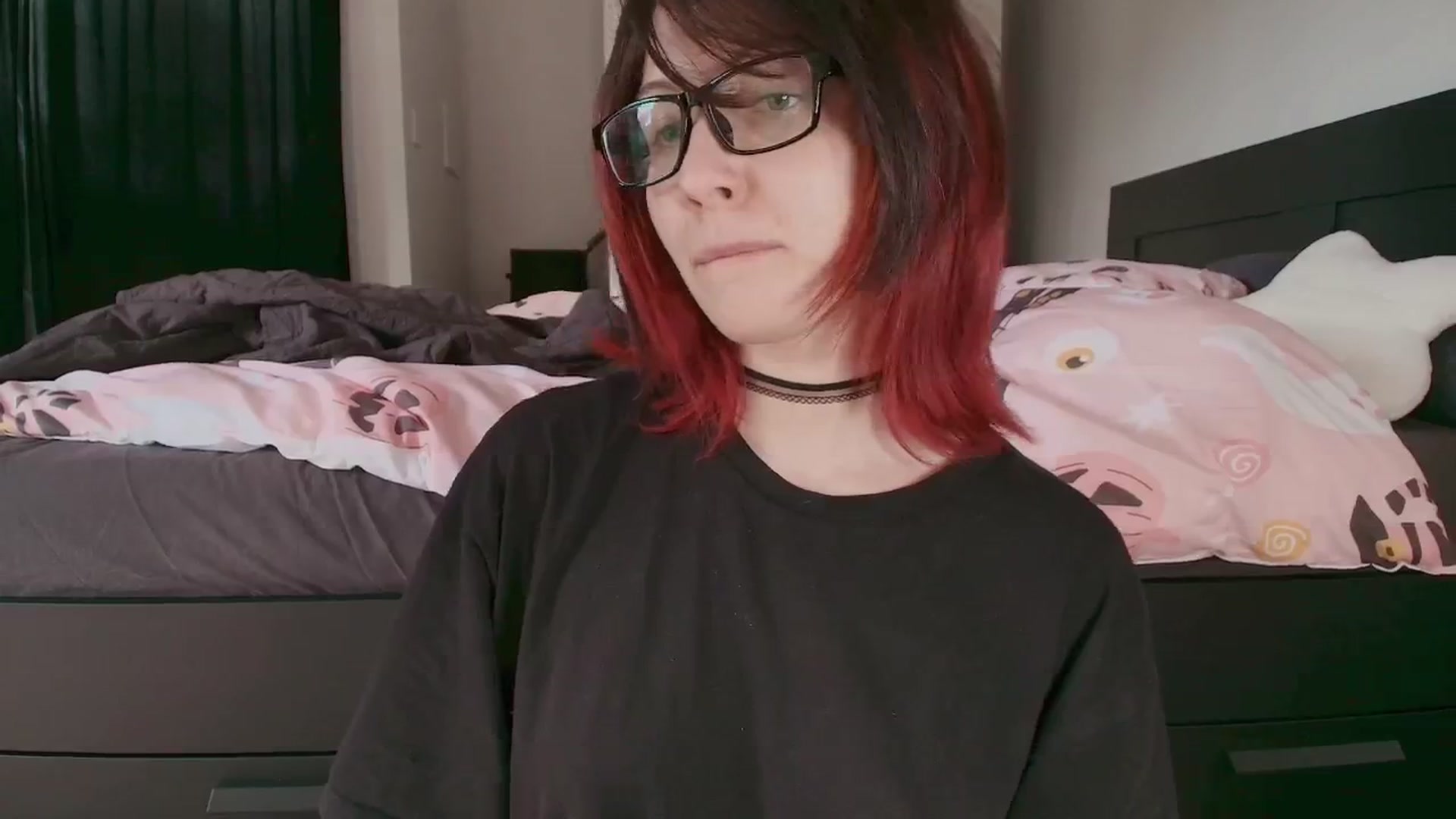 Gallery image thumbnail from Model's myfreecams stream on, 09/19/2025, 05:10 image 19 of 20