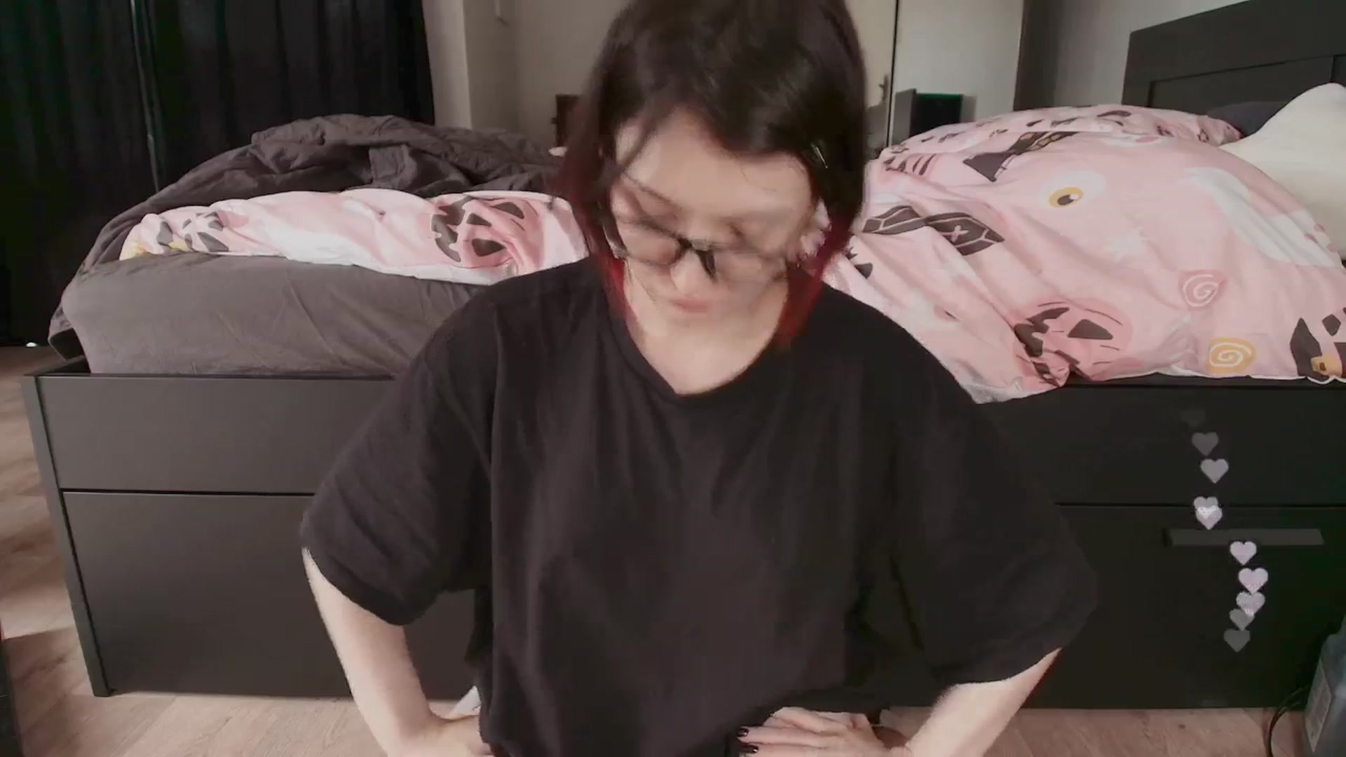 Gallery image thumbnail from Model's myfreecams stream on, 09/19/2025, 05:10 image 10 of 20