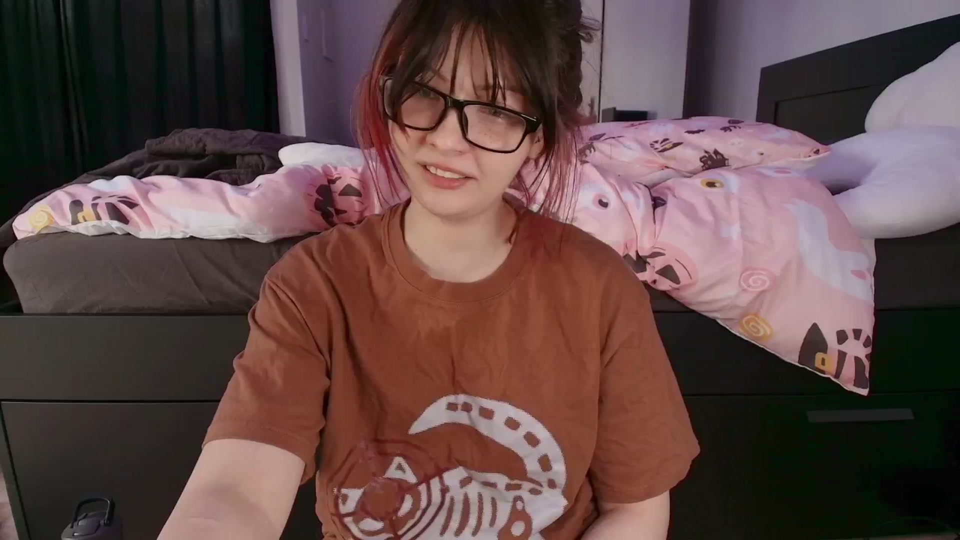 Gallery image thumbnail from Model's myfreecams stream on, 09/20/2025, 05:54 image 5 of 20