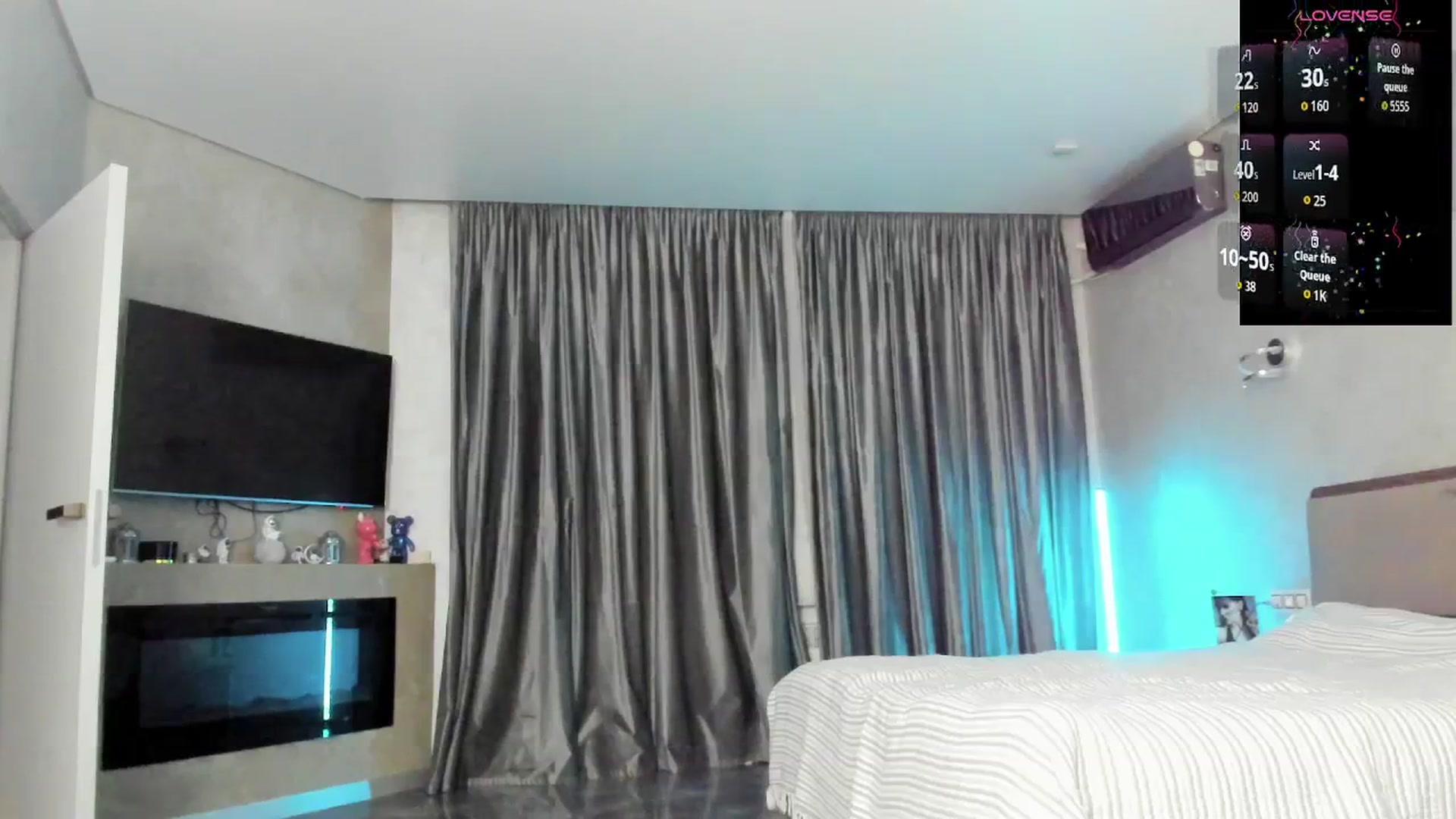 Gallery image thumbnail from ModelK_'s myfreecams stream on, 03/05/2026, 19:37 image 14 of 20