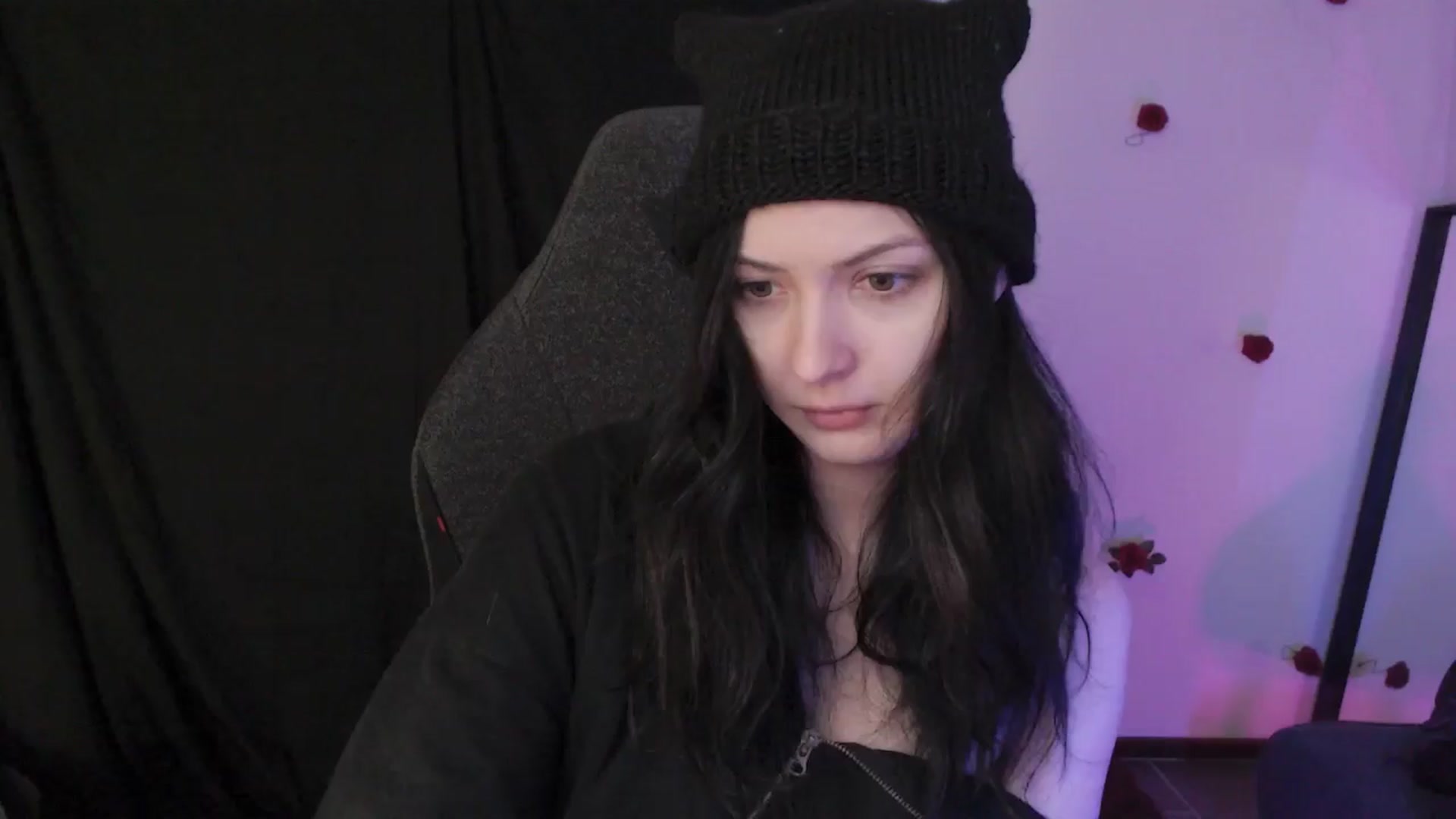 Gallery image thumbnail from ModelN7041's myfreecams stream on, 03/25/2024, 01:15 image 5 of 20