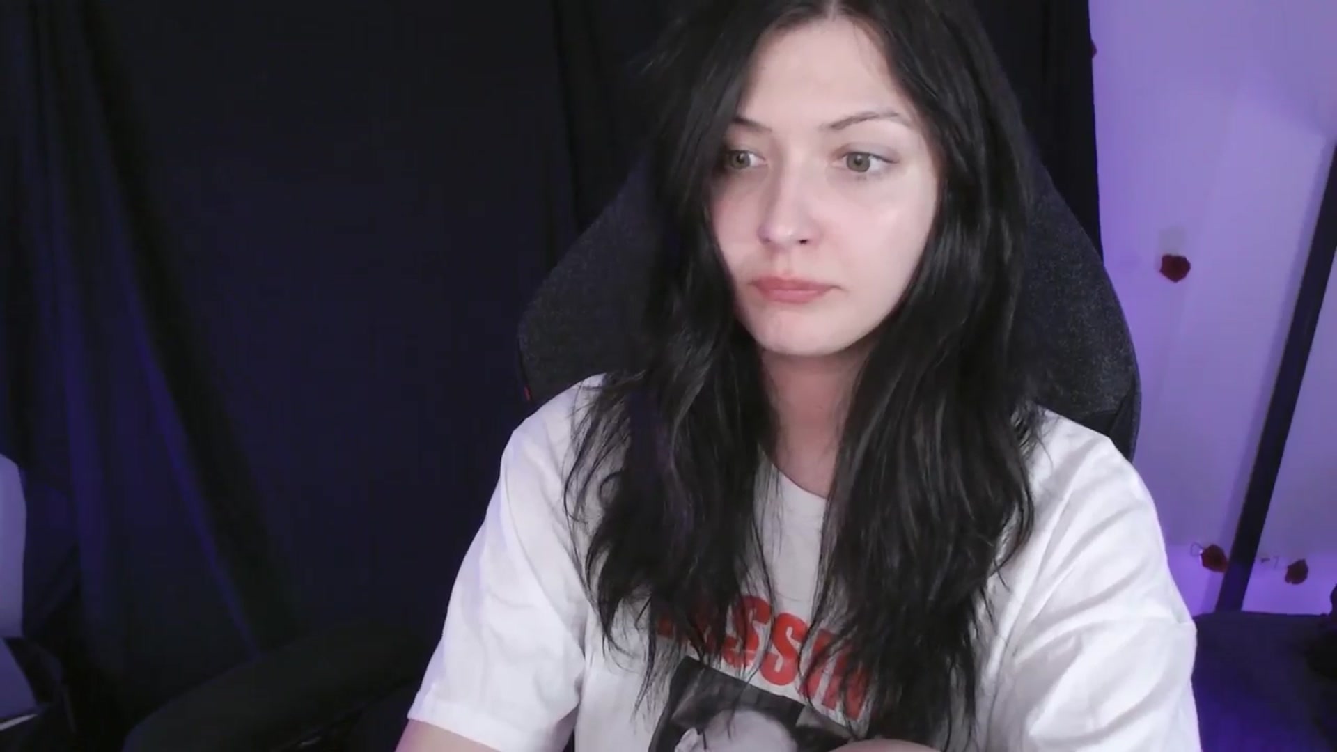 Gallery image thumbnail from ModelN7041's myfreecams stream on, 03/25/2024, 07:31 image 6 of 20