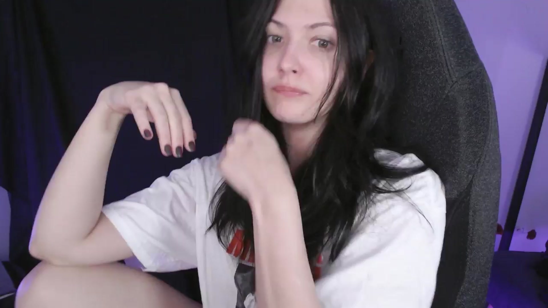 Gallery image thumbnail from ModelN7041's myfreecams stream on, 03/25/2024, 07:31 image 13 of 20
