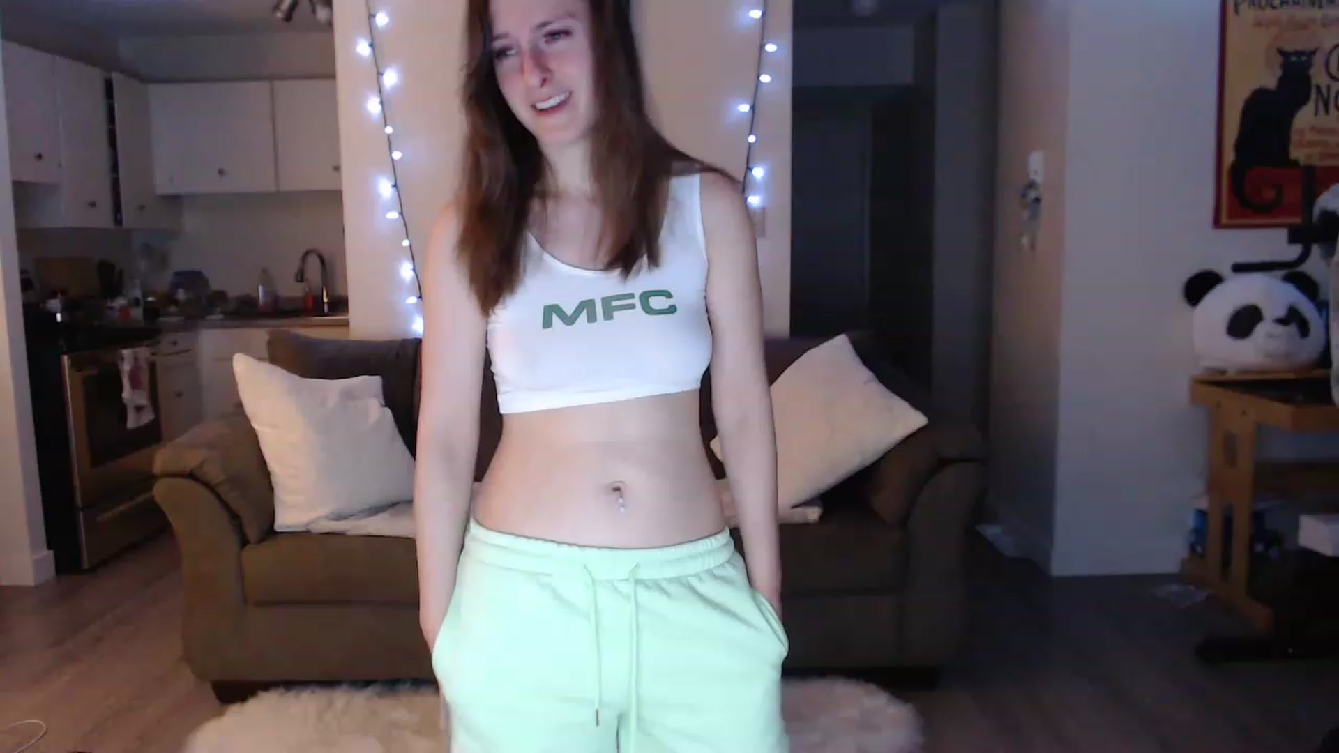 Gallery image thumbnail from ModestyBlazze's myfreecams stream on, 01/13/2023, 10:59 image 18 of 20