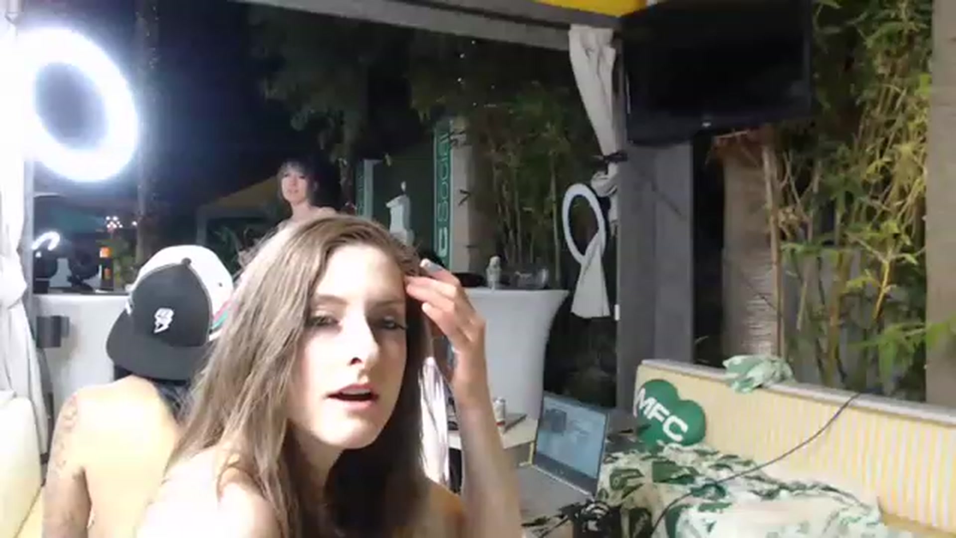Gallery image thumbnail from ModestyBlazze's myfreecams stream on, 05/24/2023, 09:24 image 18 of 20