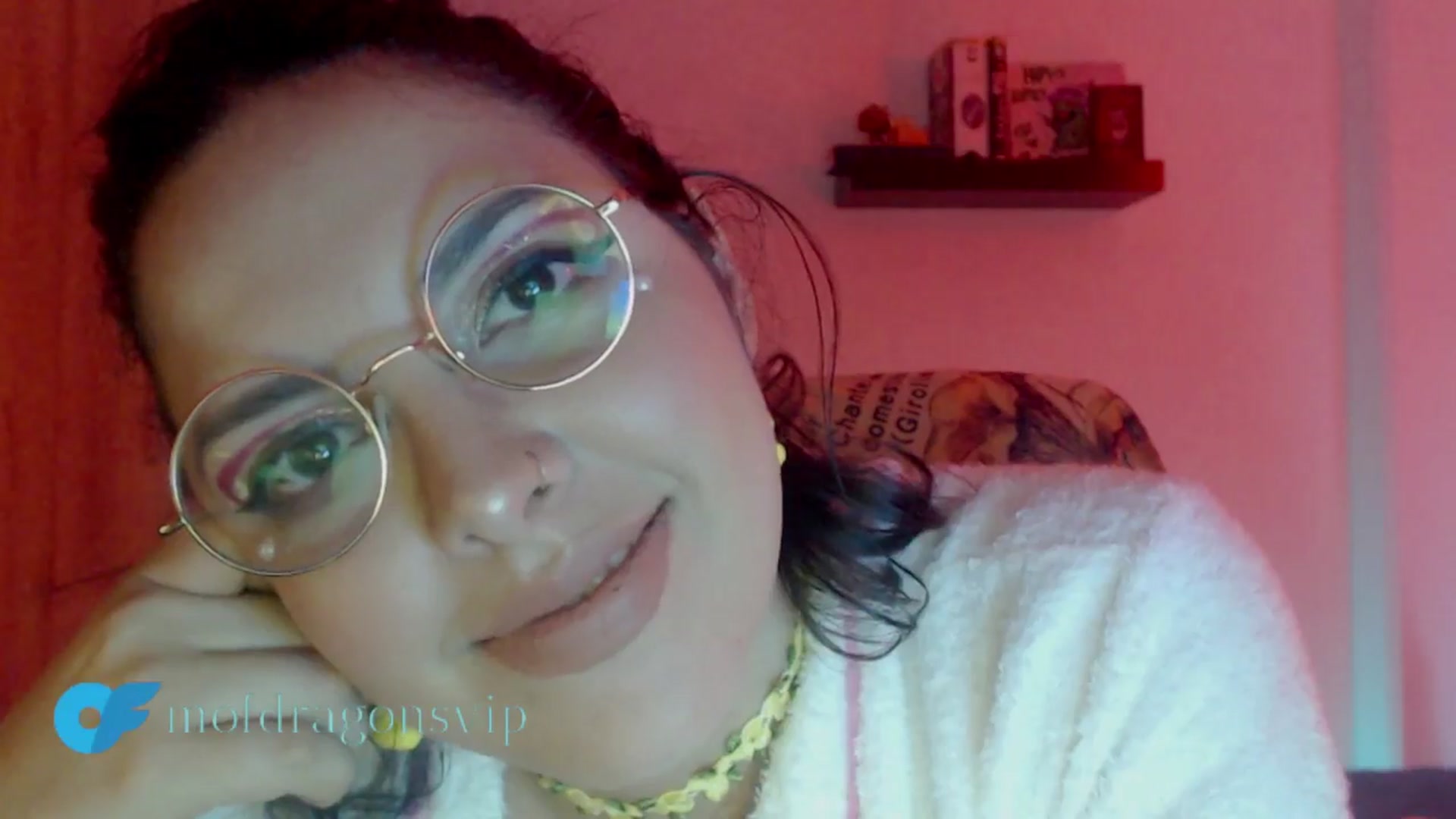 Gallery image thumbnail from Mofdragons's myfreecams stream on, 12/21/2024, 24:10 image 7 of 20