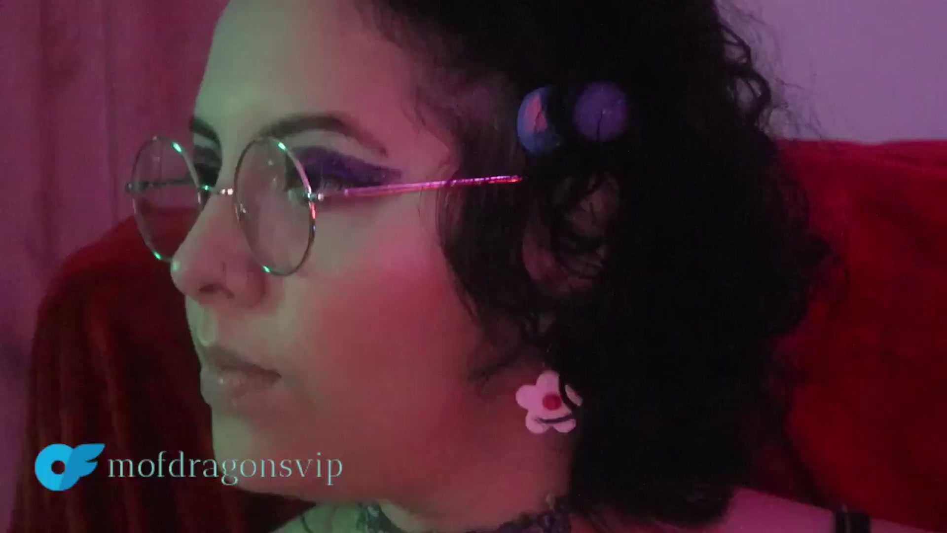 Gallery image thumbnail from Mofdragons's myfreecams stream on, 01/15/2025, 05:44 image 13 of 20