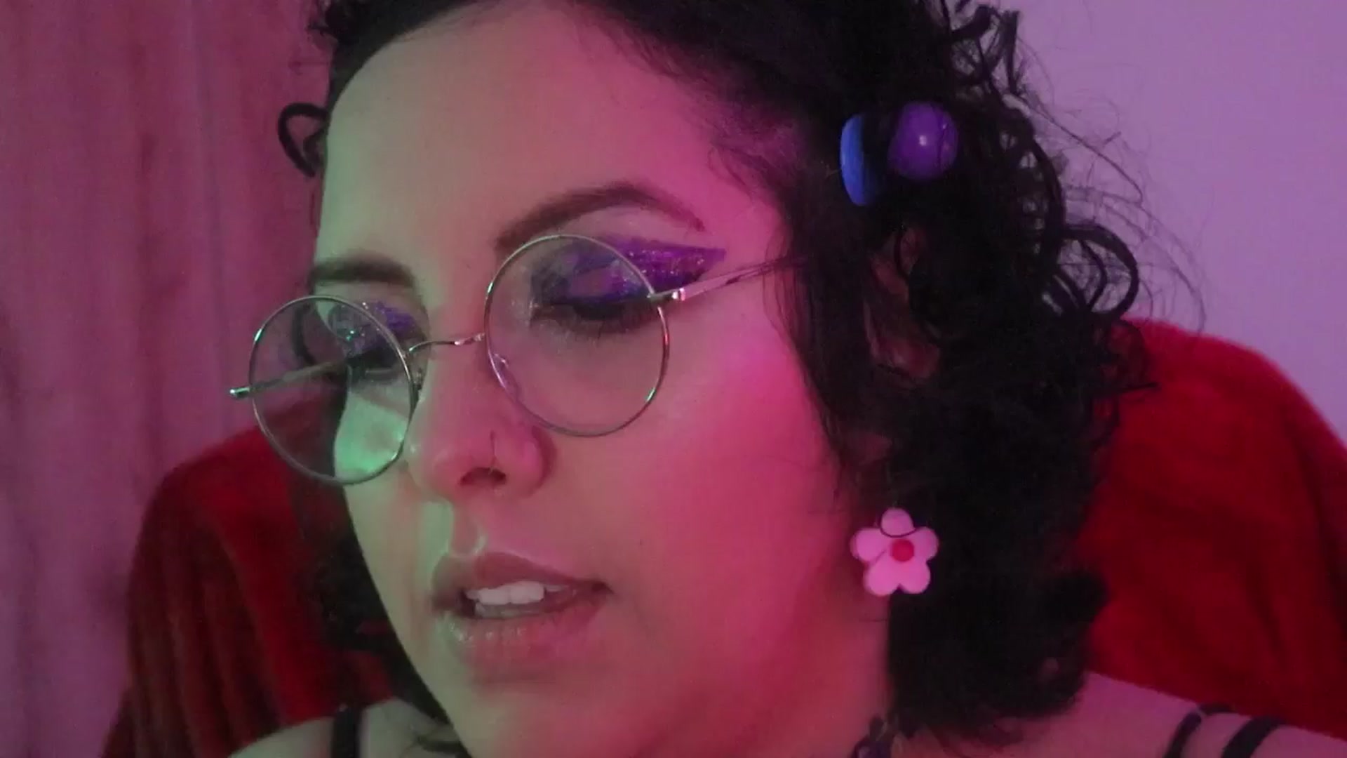 Gallery image thumbnail from Mofdragons's myfreecams stream on, 01/15/2025, 05:44 image 4 of 20