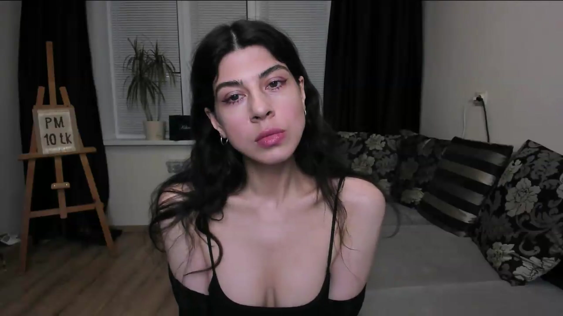 Gallery image thumbnail from Molaganna's myfreecams stream on, 06/02/2026, 23:34 image 8 of 20