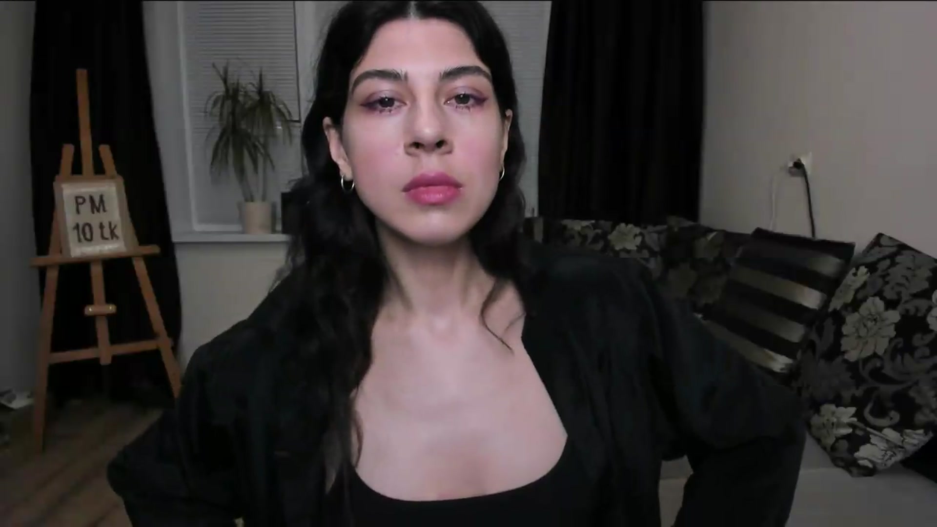 Gallery image thumbnail from Molaganna's myfreecams stream on, 06/02/2026, 23:34 image 10 of 20