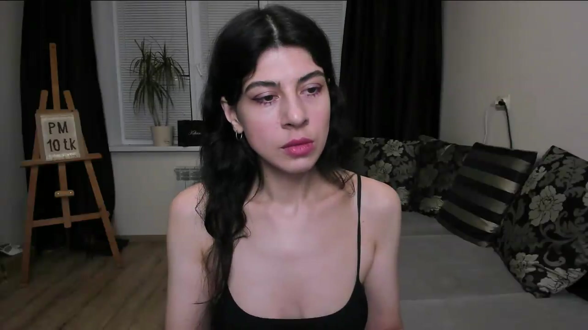 Gallery image thumbnail from Molaganna's myfreecams stream on, 06/02/2026, 23:34 image 3 of 20