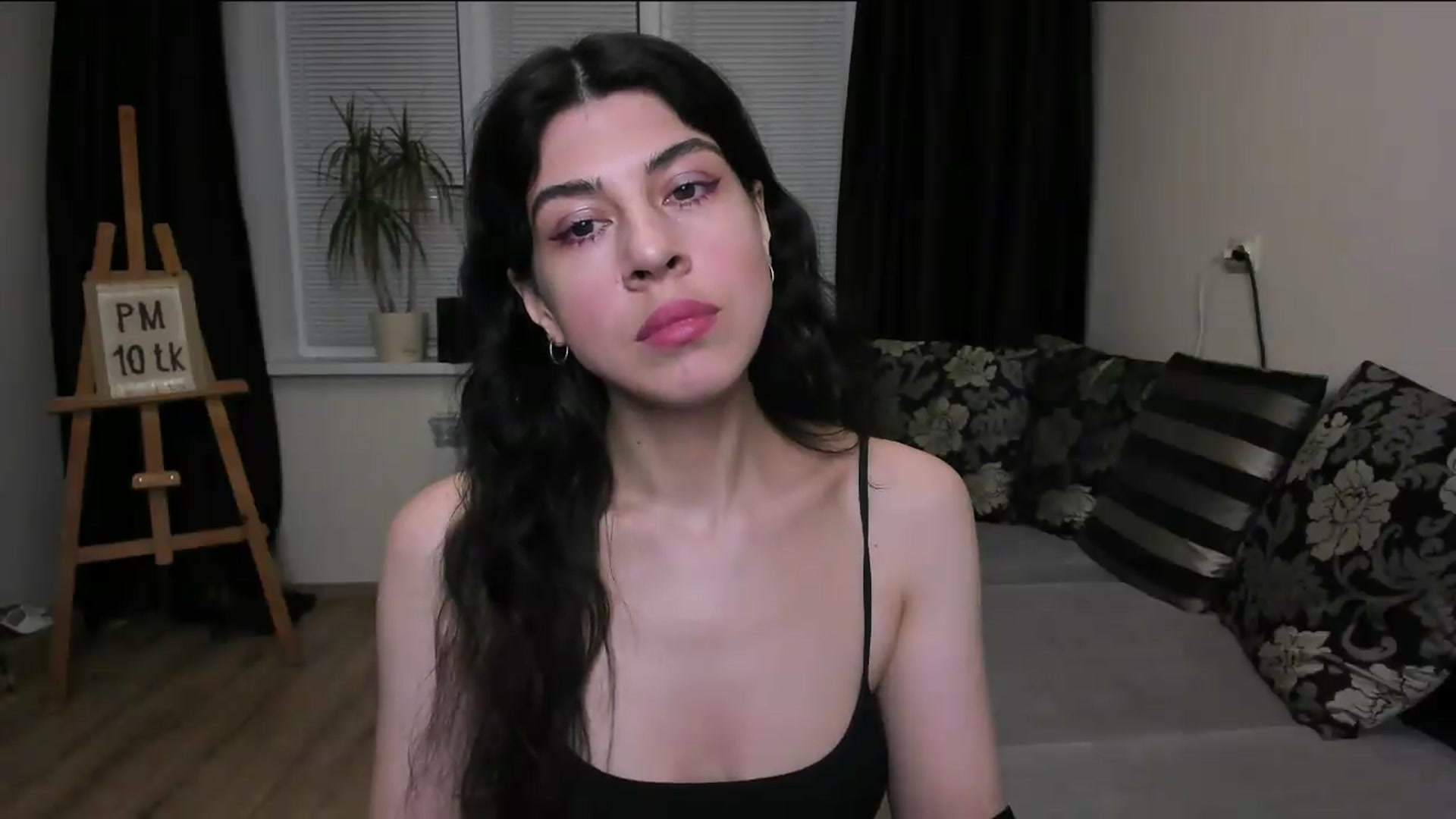 Gallery image thumbnail from Molaganna's myfreecams stream on, 06/02/2026, 23:34 image 5 of 20