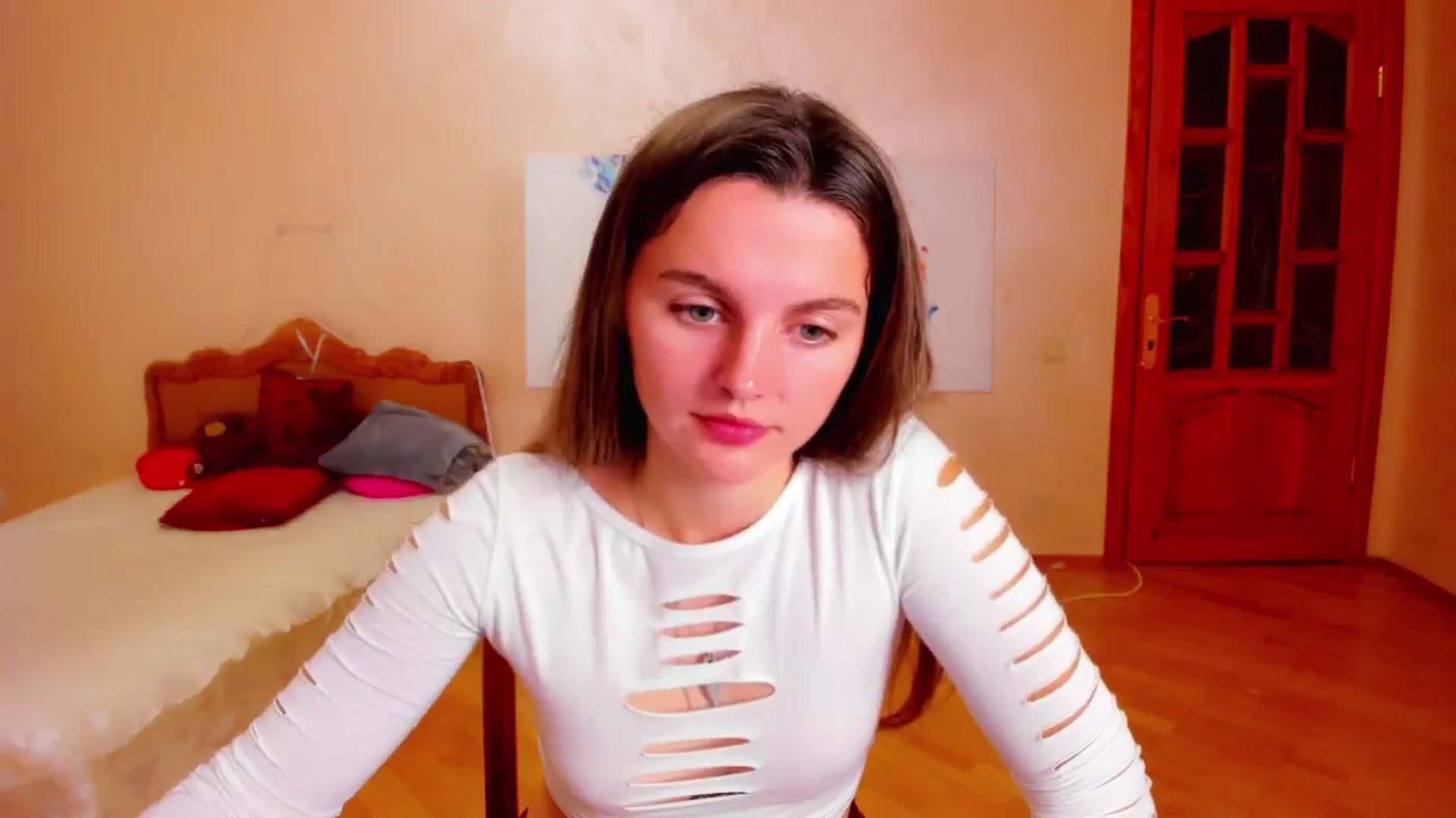Gallery image thumbnail from MoliDrest's myfreecams stream on, 11/13/2024, 19:04 image 8 of 20
