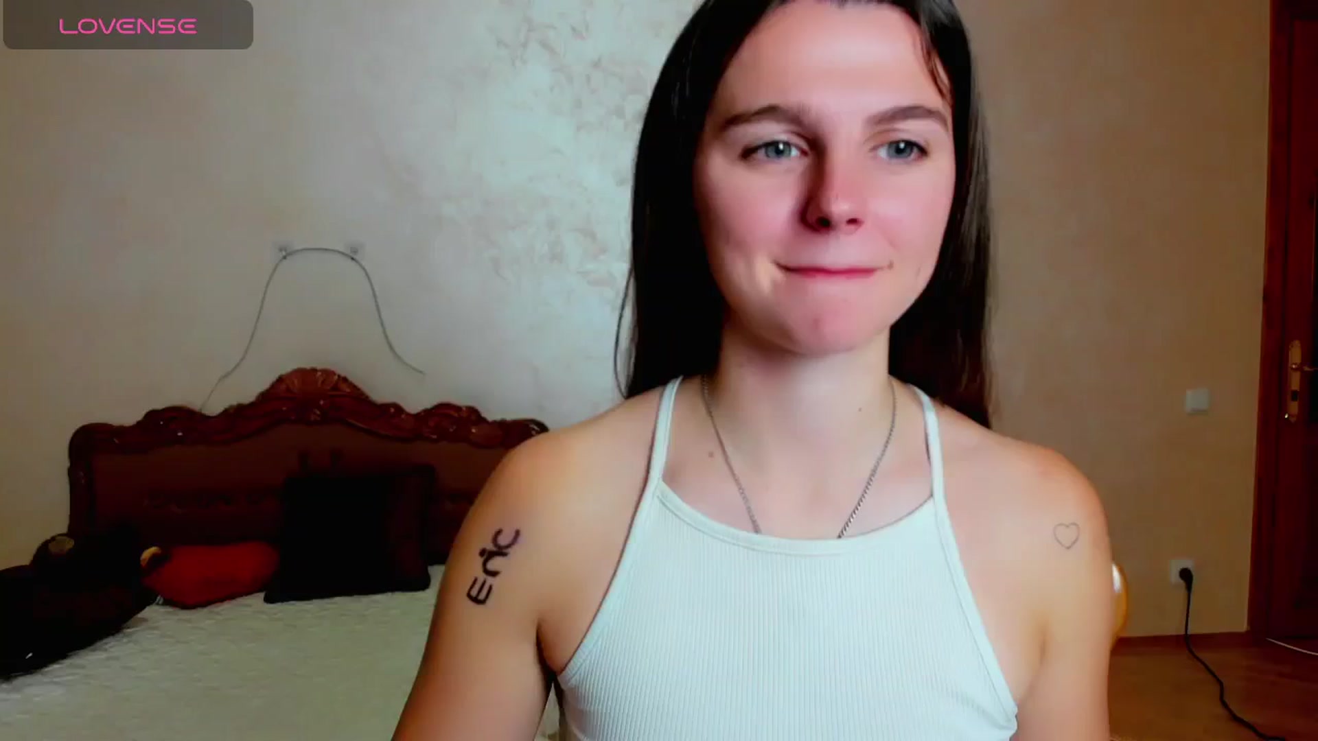 Gallery image thumbnail from MoliDrest's myfreecams stream on, 11/20/2024, 17:21 image 7 of 20