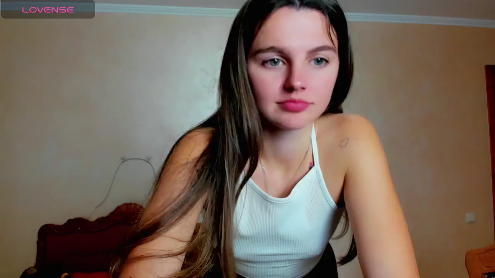 Gallery image thumbnail from MoliDrest's myfreecams stream on, 11/20/2024, 17:21 image 4 of 20